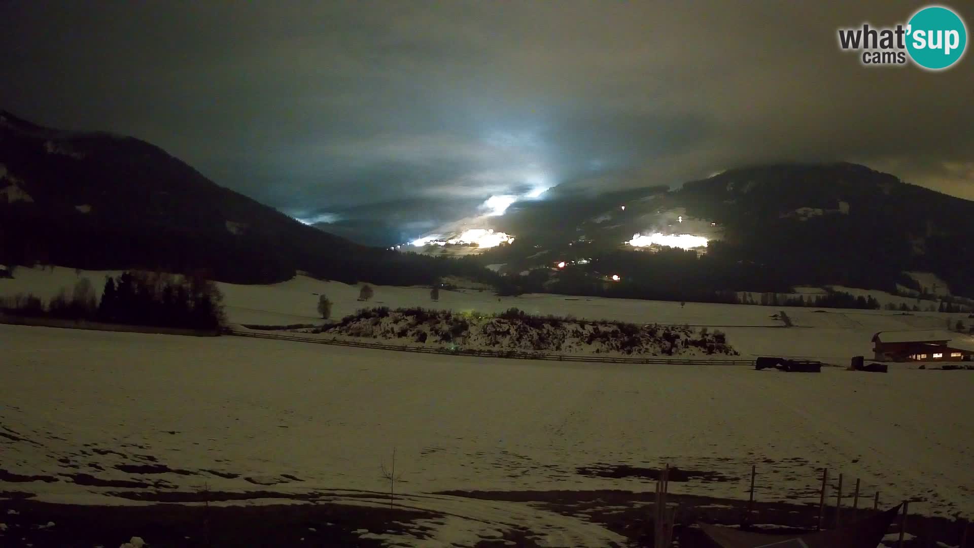 Webkamera Olang | Blick auf den Kronplatz von den Sottla Apartments