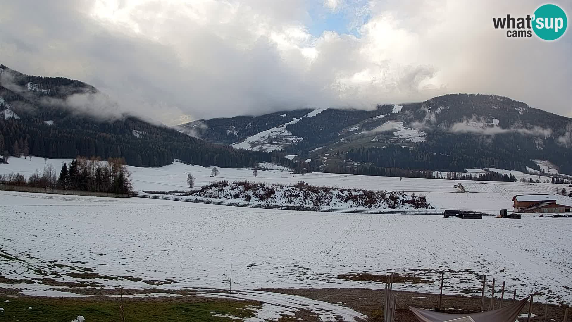 Webkamera Olang | Blick auf den Kronplatz von den Sottla Apartments