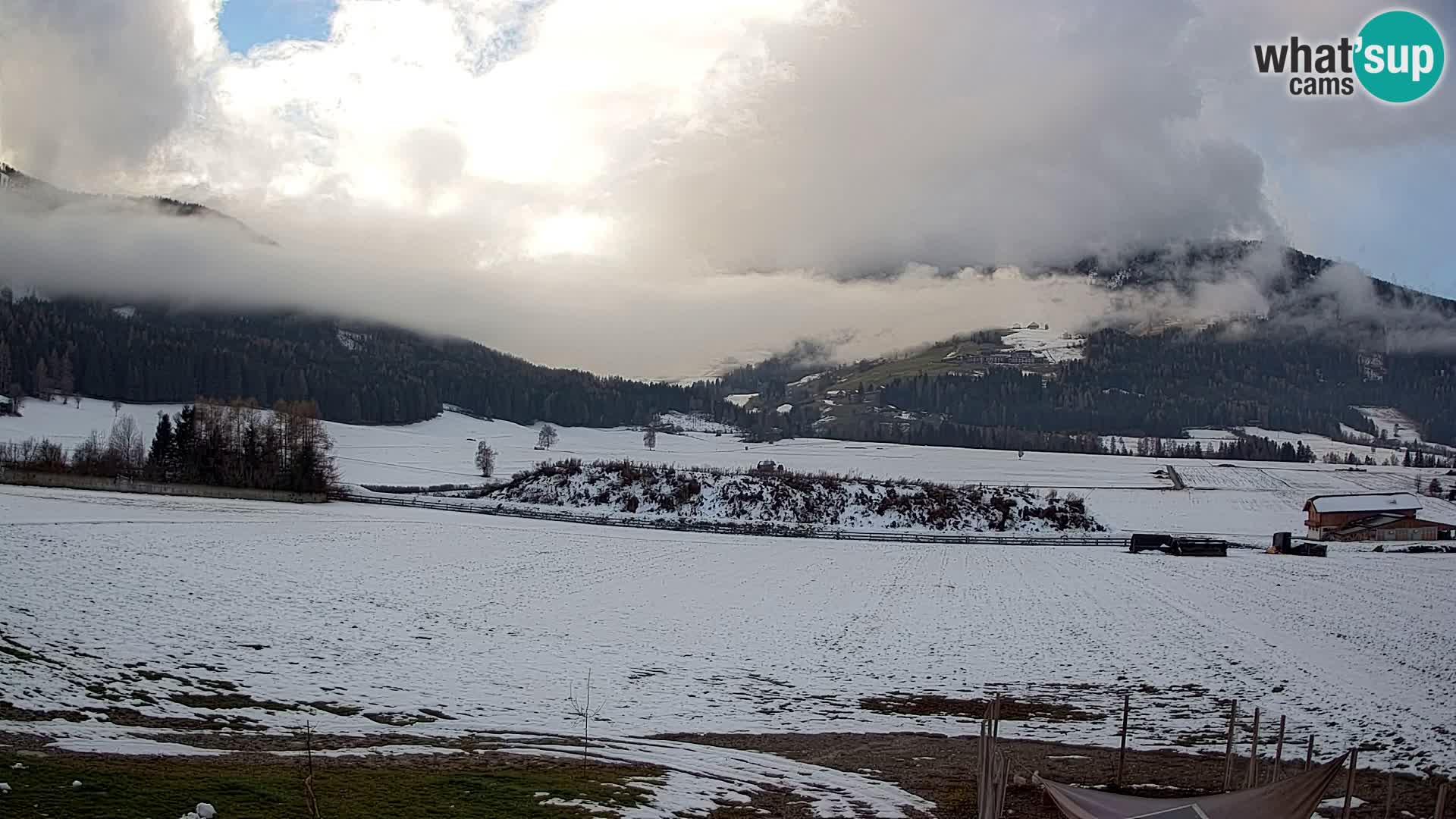 Webkamera Olang | Blick auf den Kronplatz von den Sottla Apartments