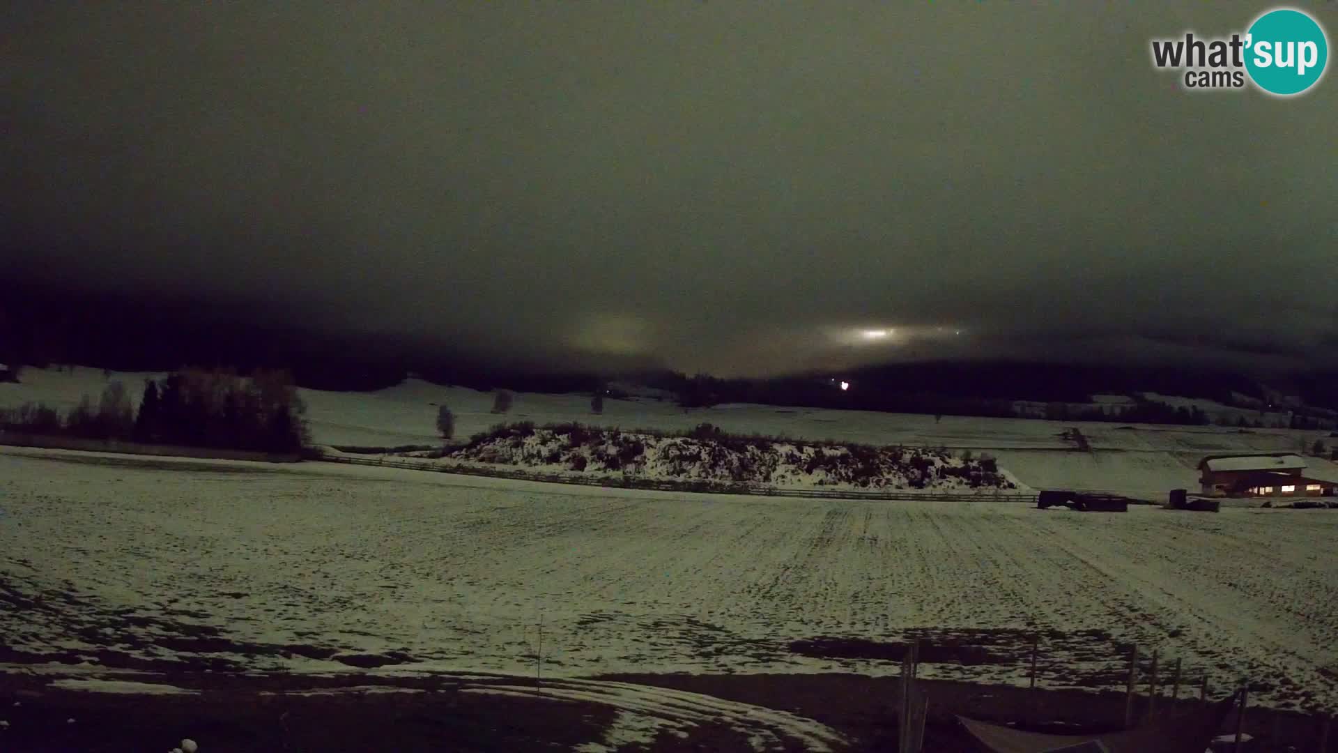 Webkamera Olang | Blick auf den Kronplatz von den Sottla Apartments