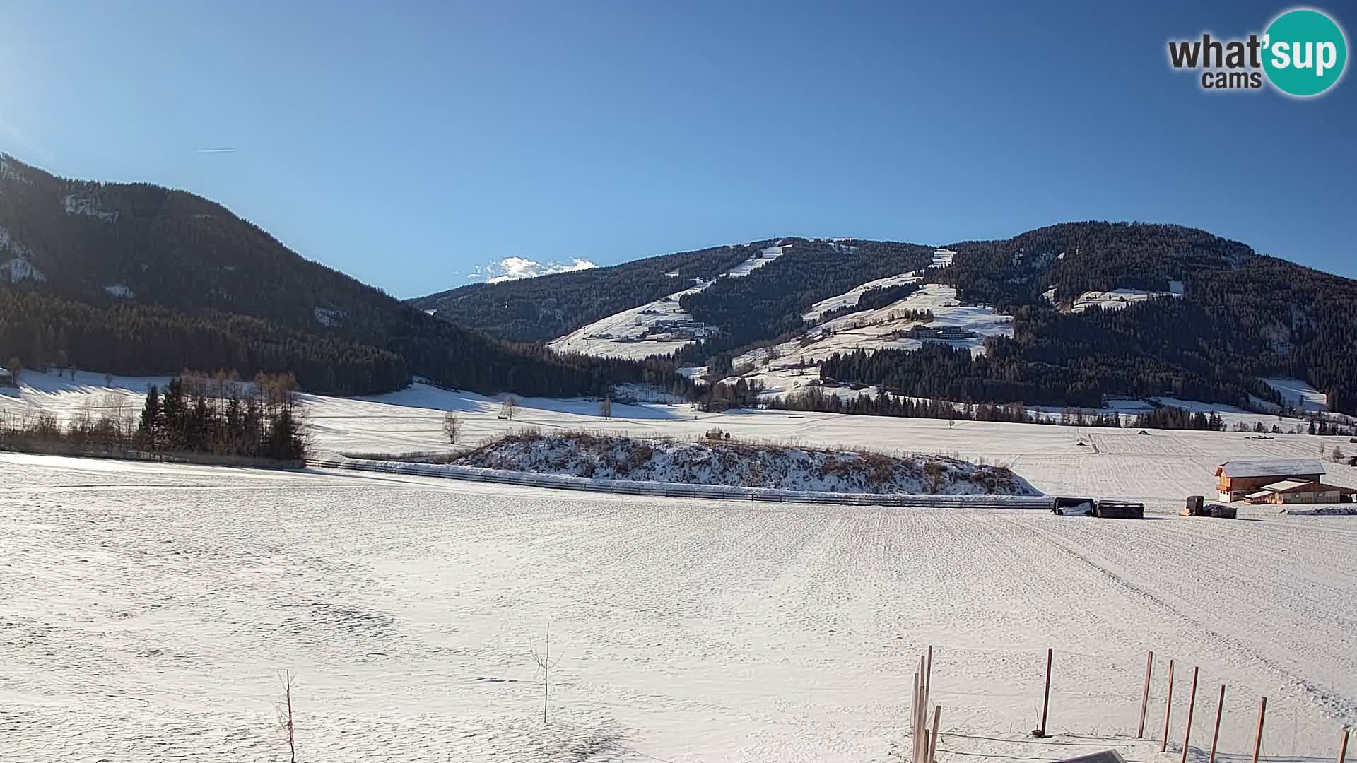 Webkamera Olang | Blick auf den Kronplatz von den Sottla Apartments
