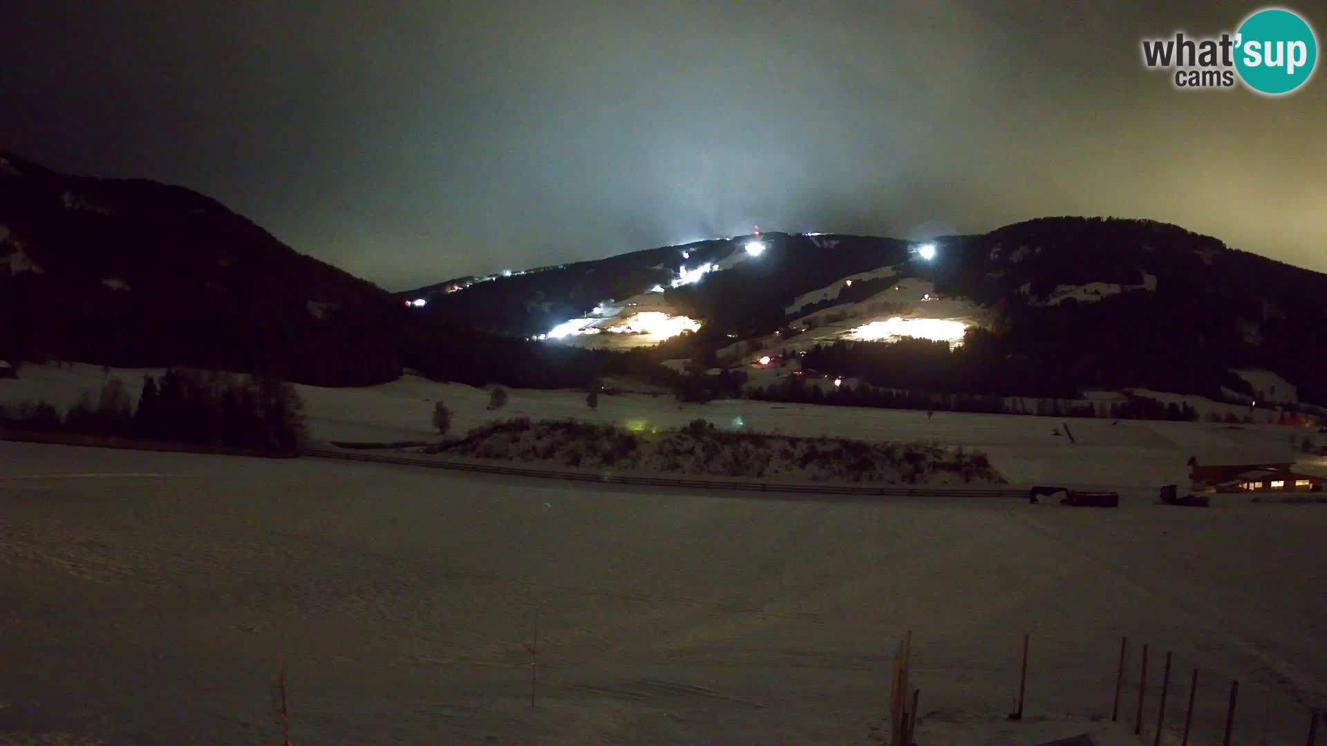 Webkamera Olang | Blick auf den Kronplatz von den Sottla Apartments