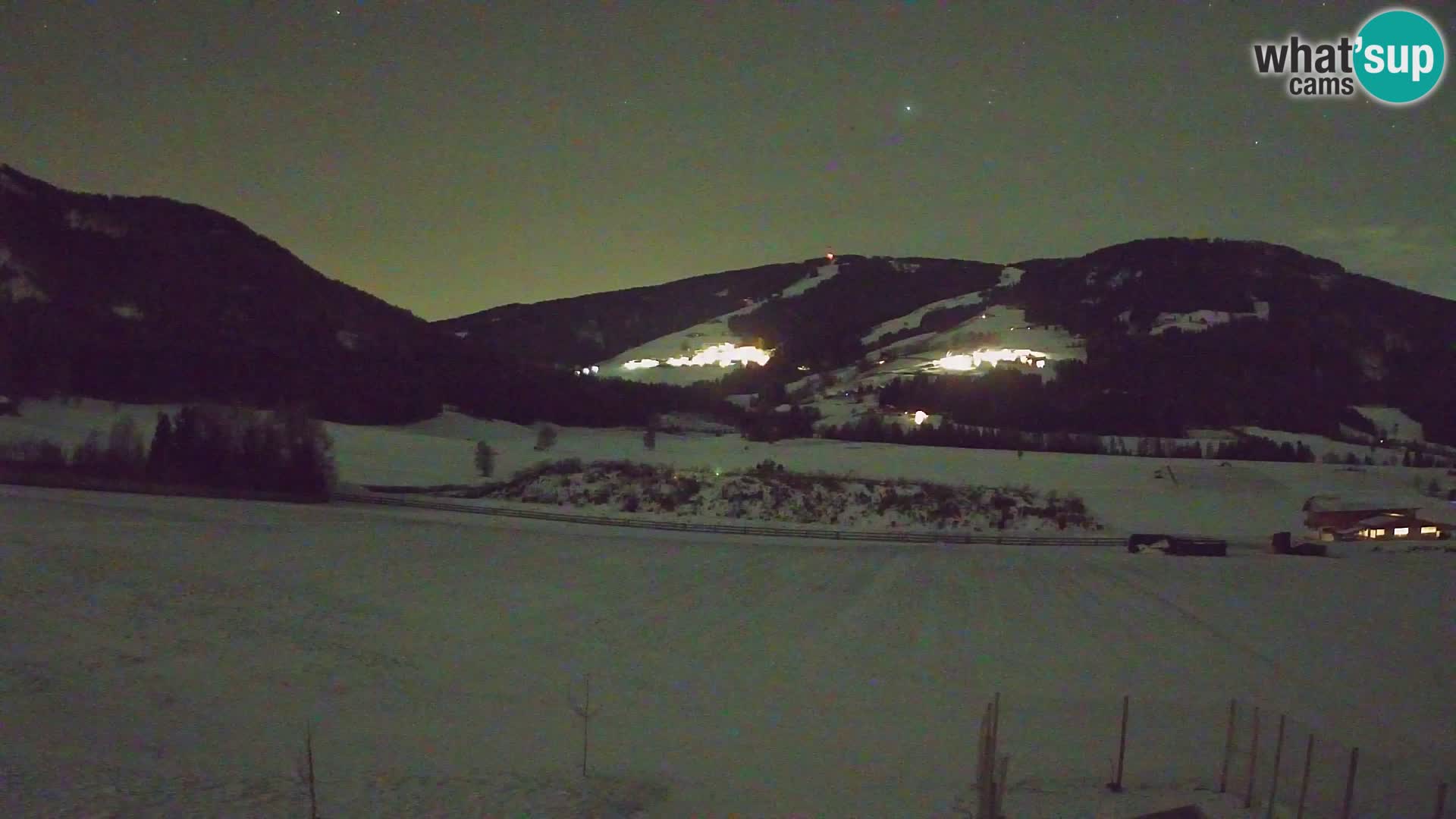 Webkamera Olang | Blick auf den Kronplatz von den Sottla Apartments