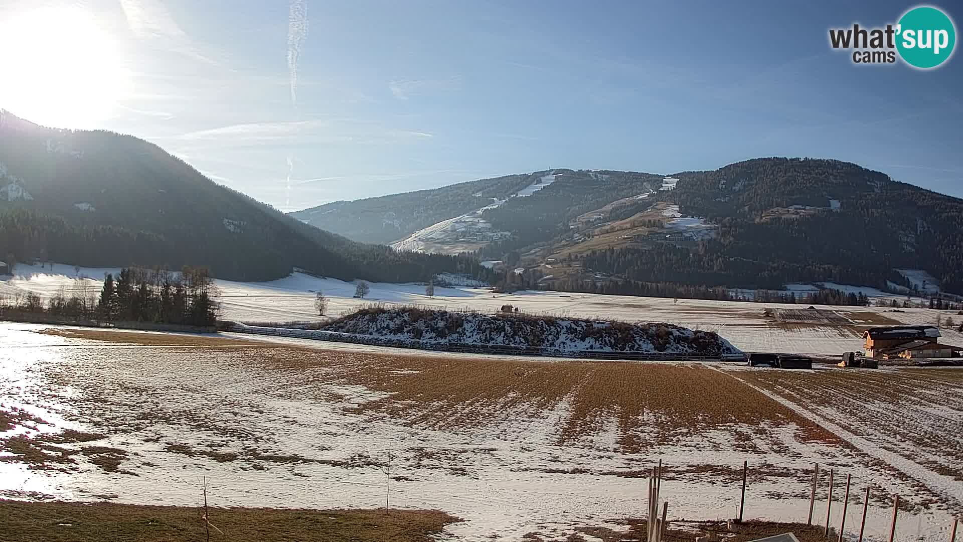 Webkamera Olang | Blick auf den Kronplatz von den Sottla Apartments