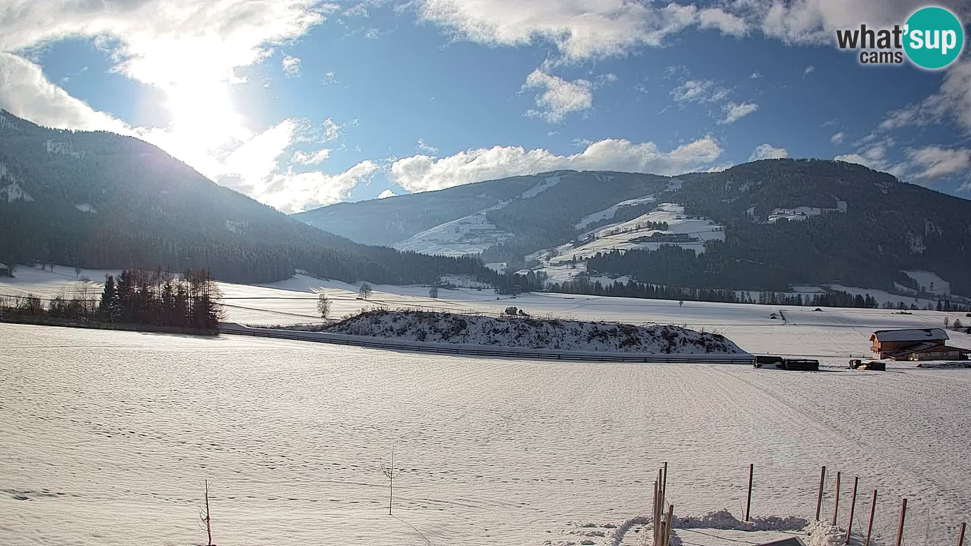 Webkamera Olang | Blick auf den Kronplatz von den Sottla Apartments