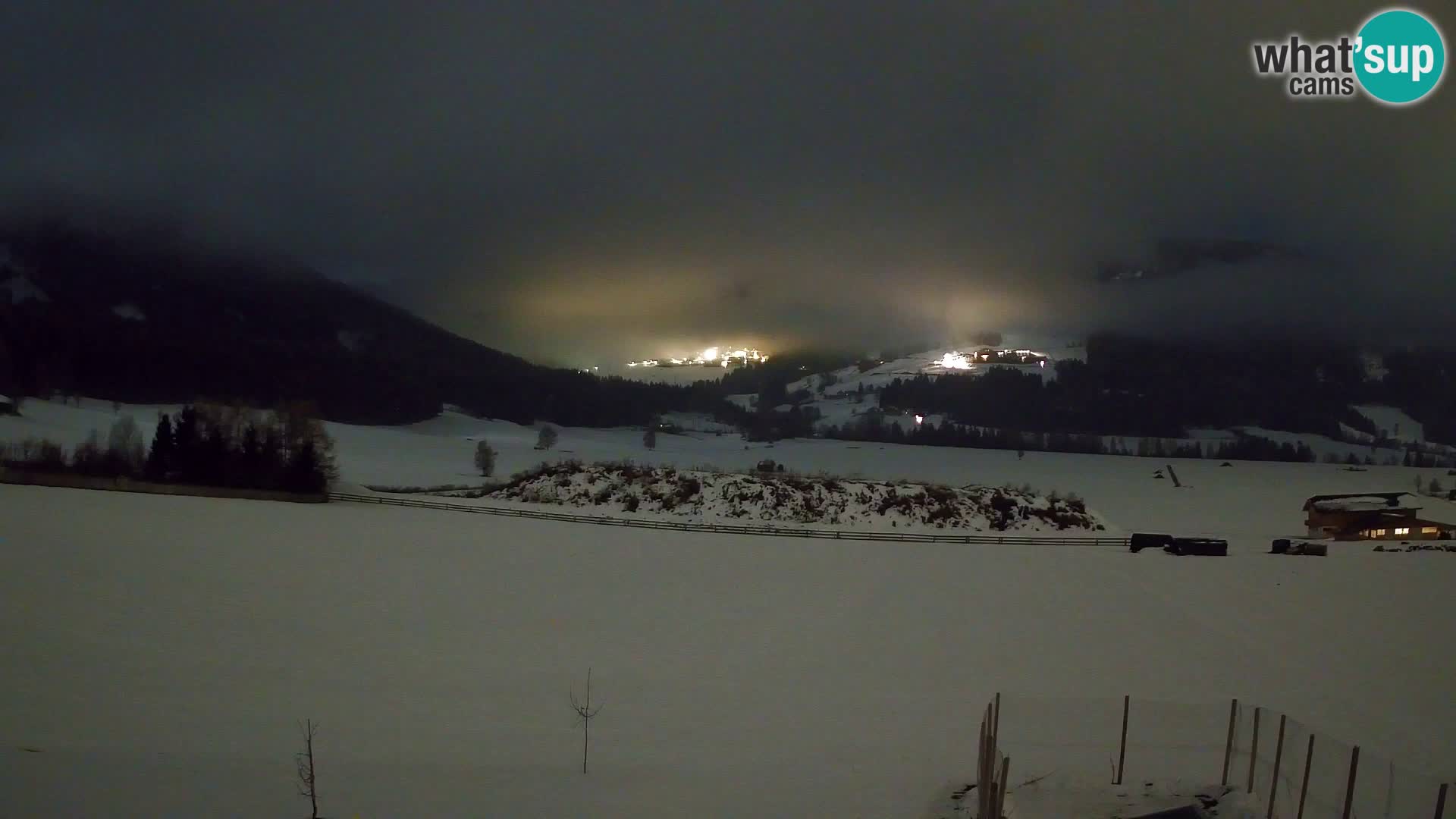 Webkamera Olang | Blick auf den Kronplatz von den Sottla Apartments