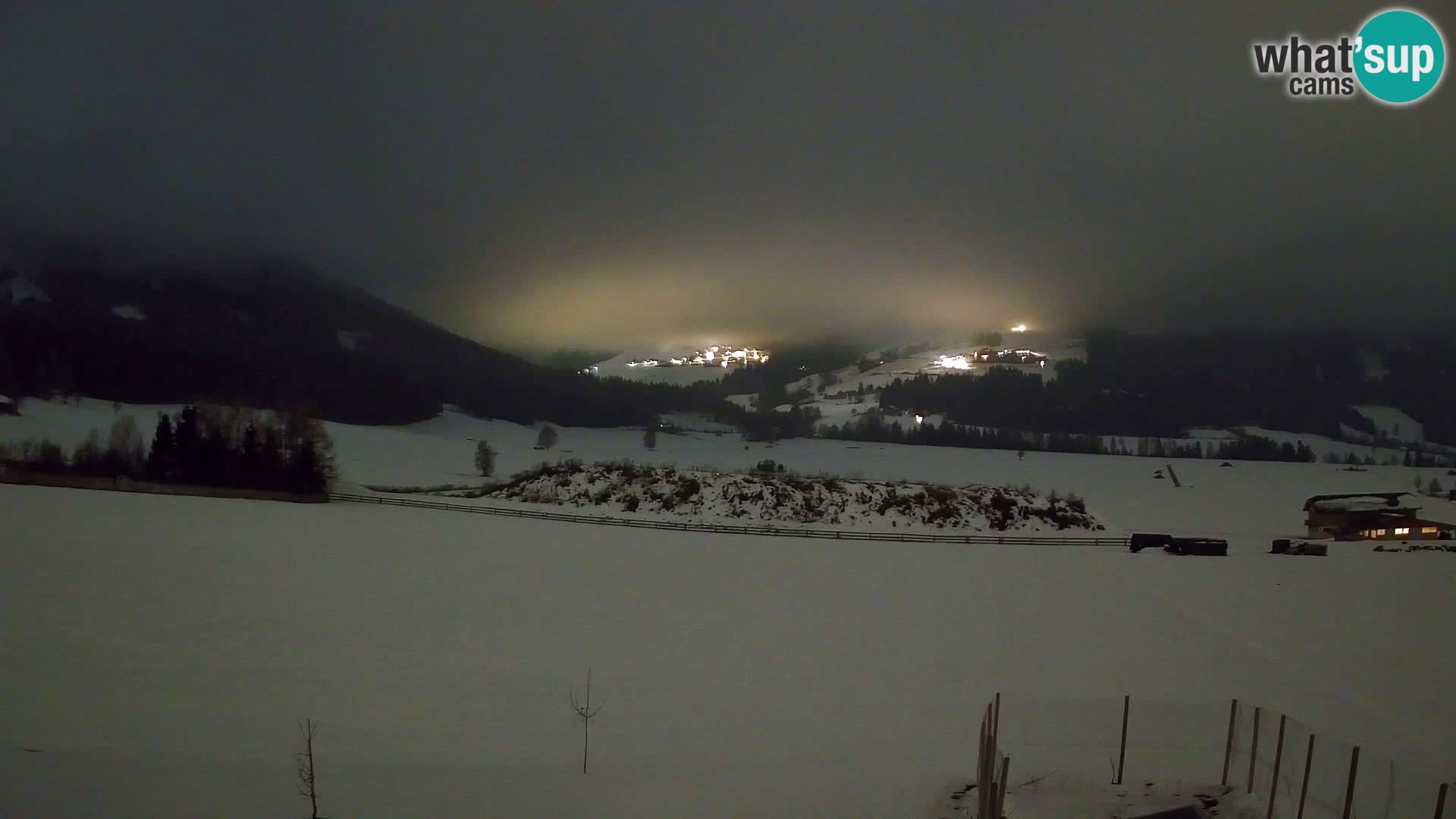 Webkamera Olang | Blick auf den Kronplatz von den Sottla Apartments