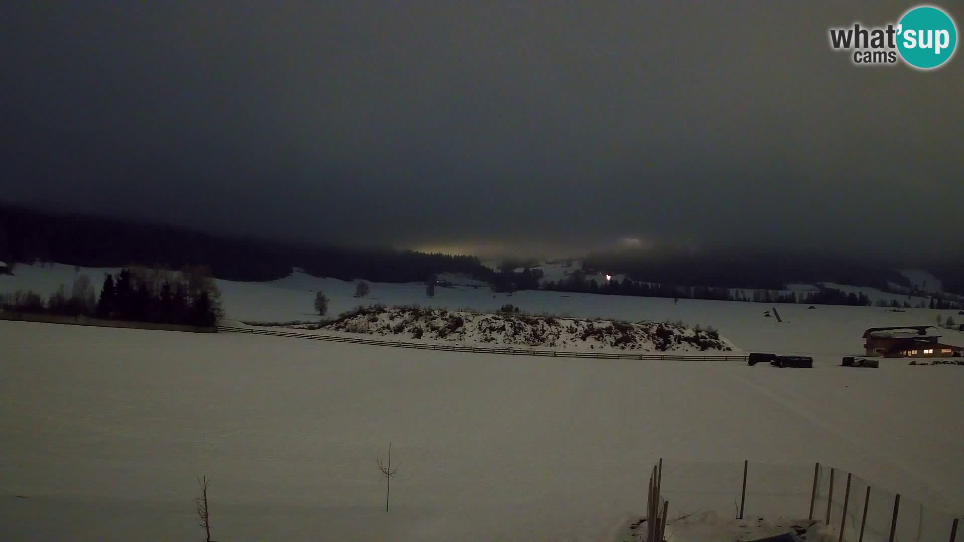 Webkamera Olang | Blick auf den Kronplatz von den Sottla Apartments