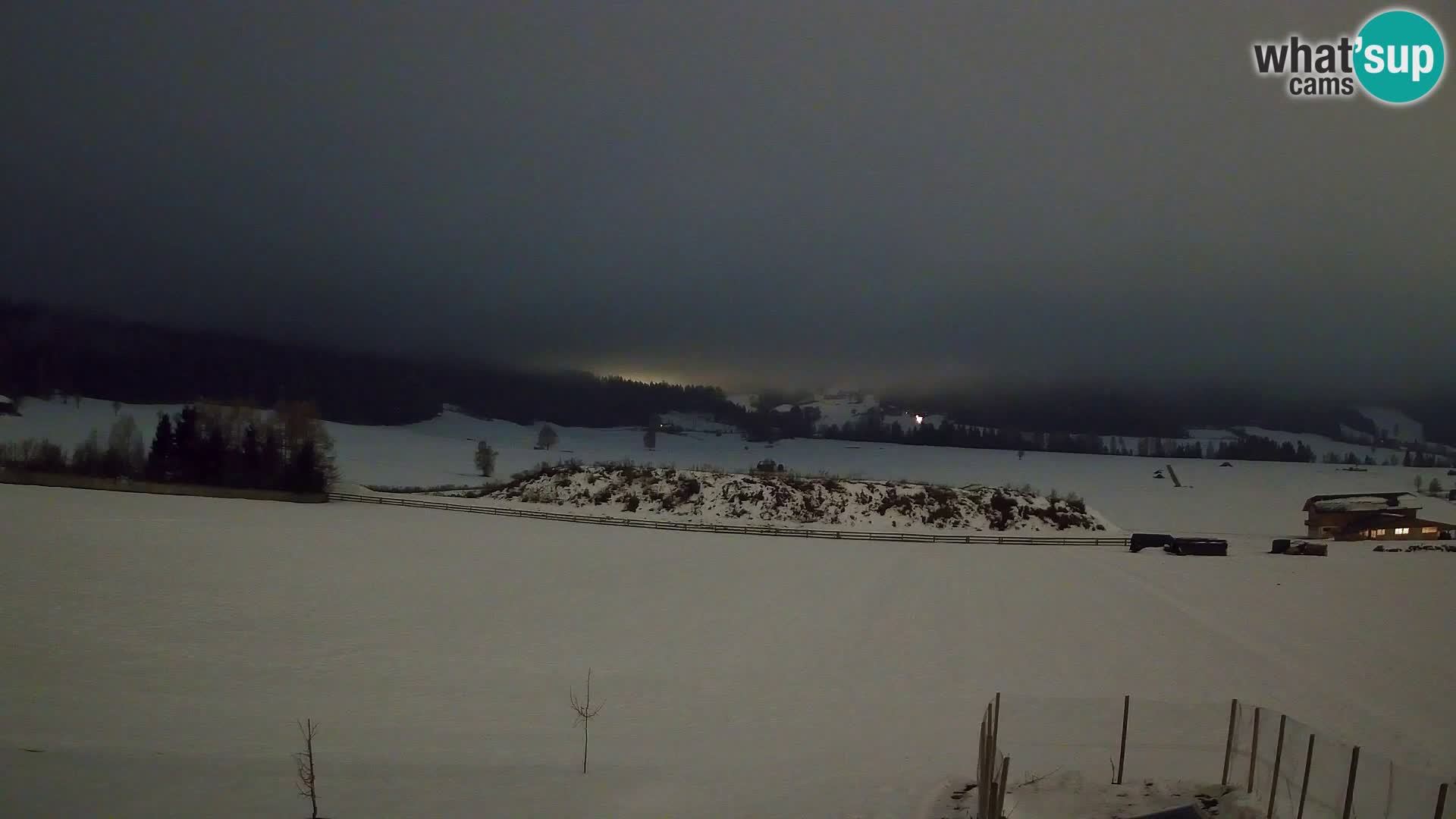 Webkamera Olang | Blick auf den Kronplatz von den Sottla Apartments