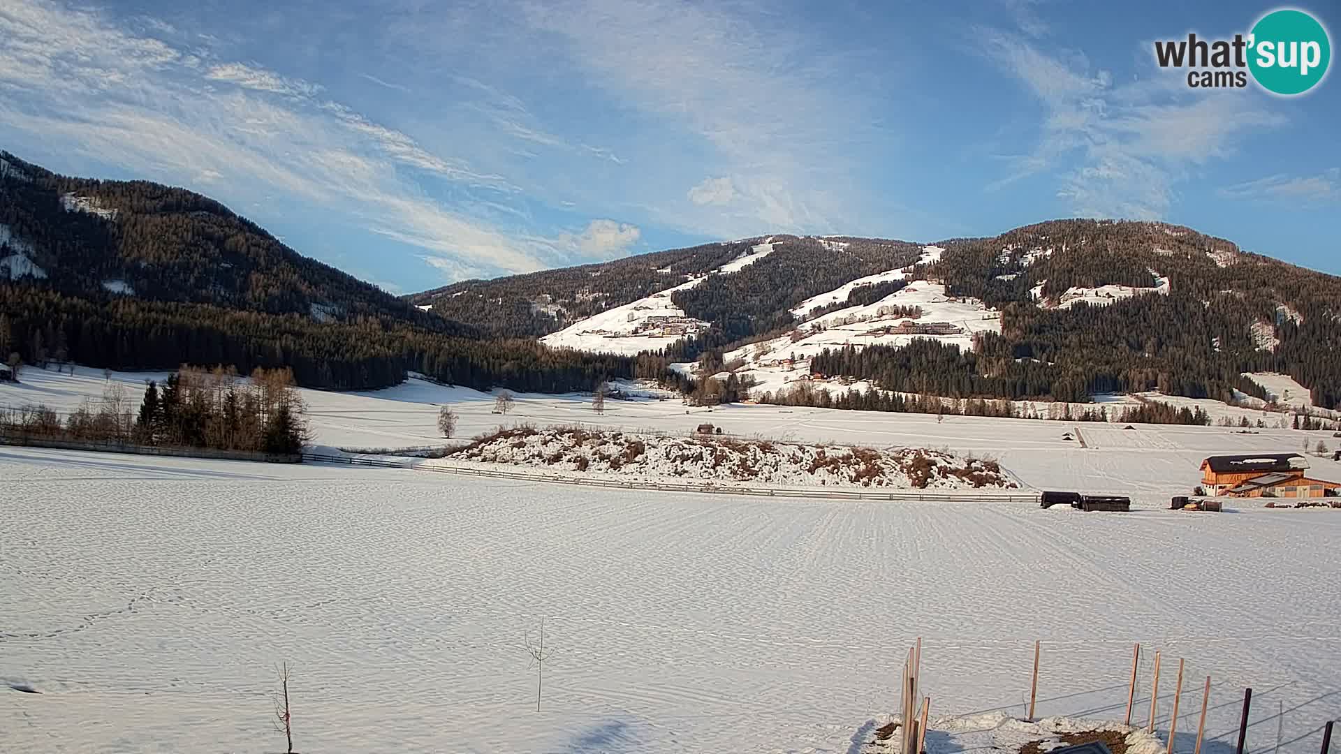 Webkamera Olang | Blick auf den Kronplatz von den Sottla Apartments