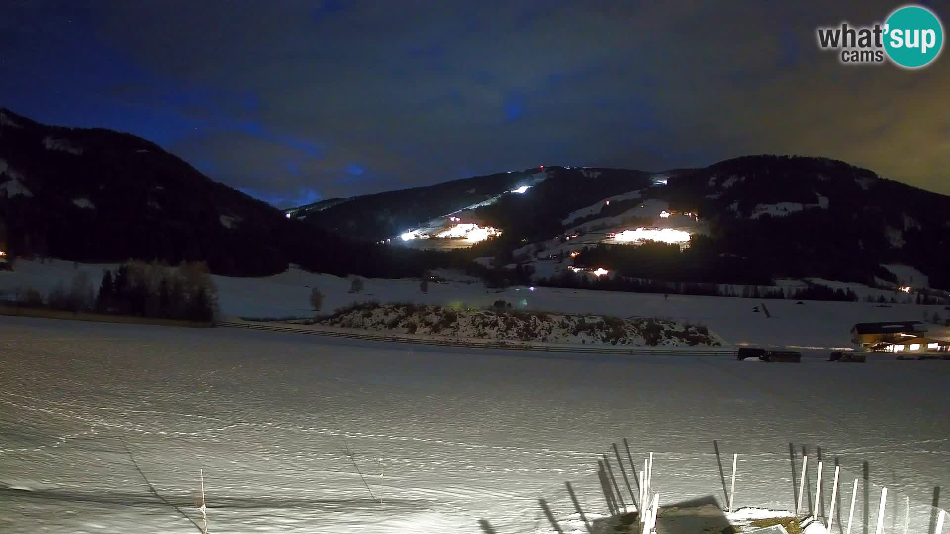 Webkamera Olang | Blick auf den Kronplatz von den Sottla Apartments