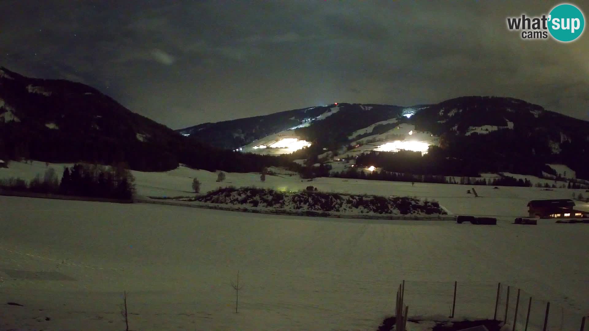 Webkamera Olang | Blick auf den Kronplatz von den Sottla Apartments