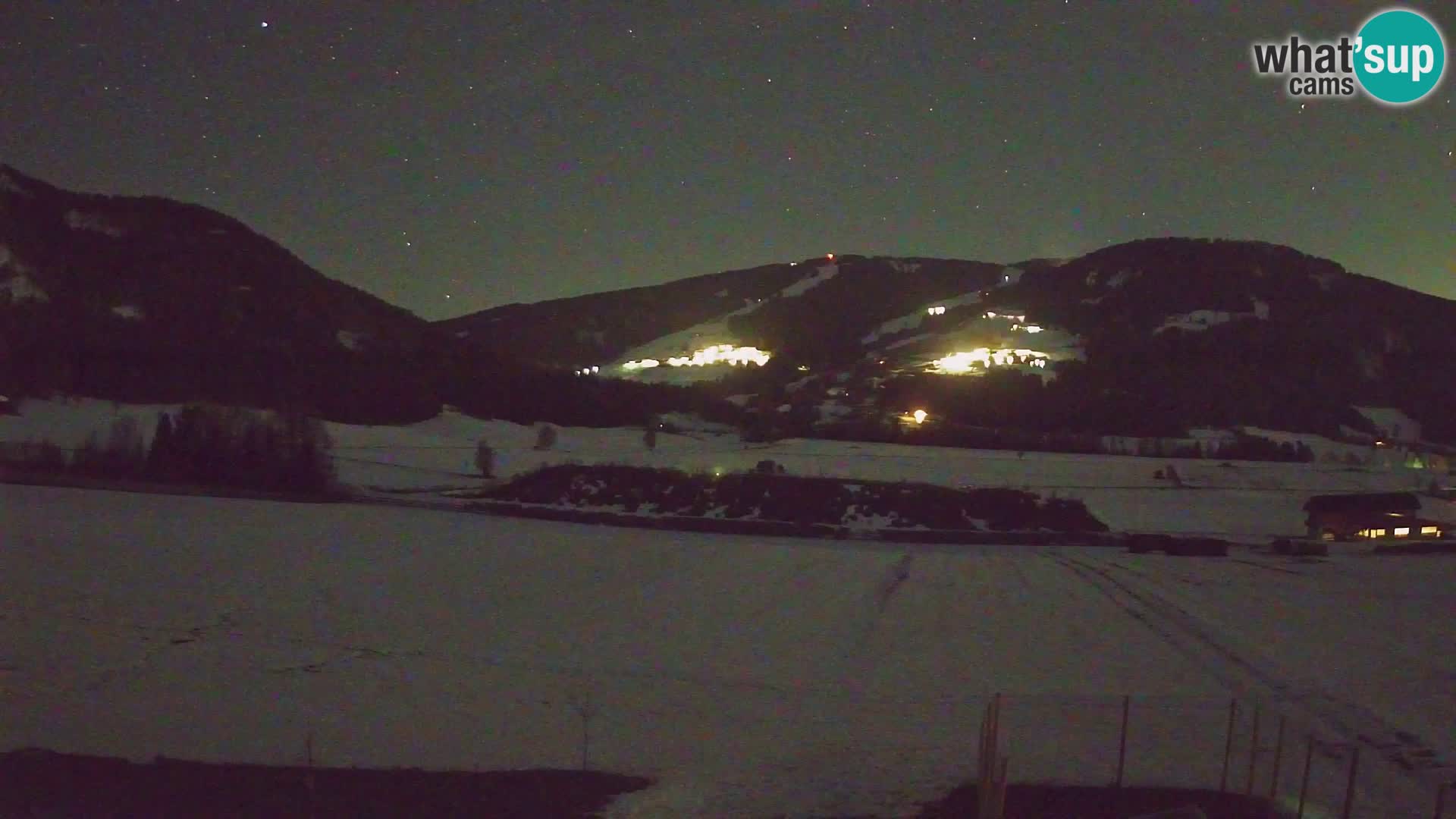 Webkamera Olang | Blick auf den Kronplatz von den Sottla Apartments