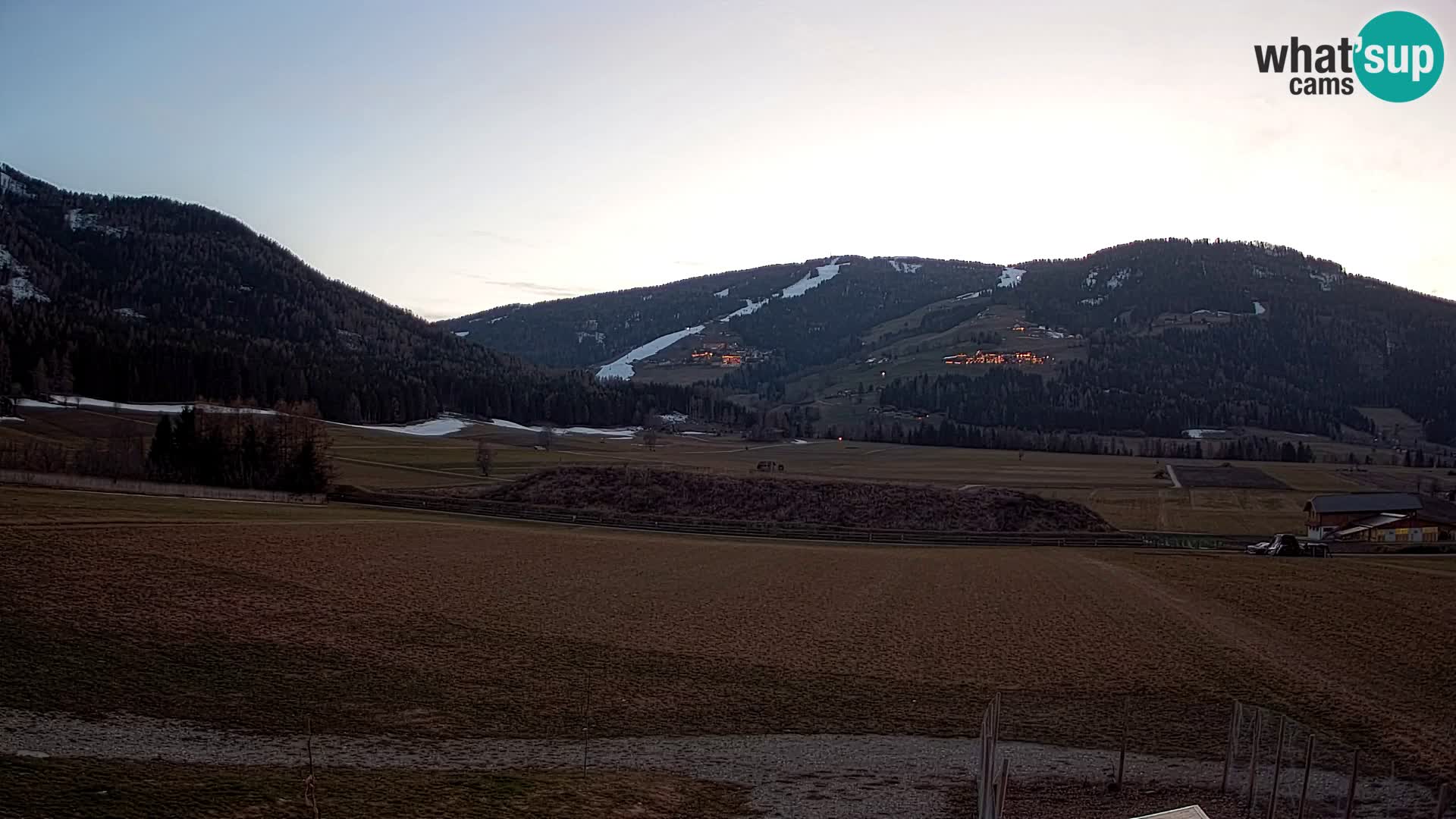 Web Kamera Olang | Kronplatz pogled sa apartmanov Sottla