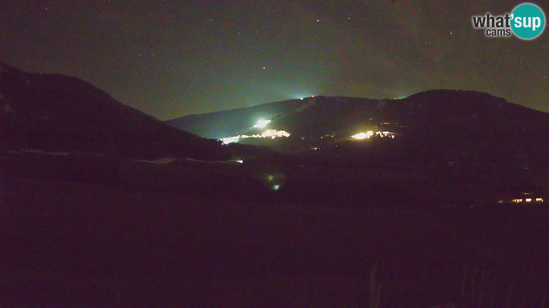 Webkamera Olang | Blick auf den Kronplatz von den Sottla Apartments