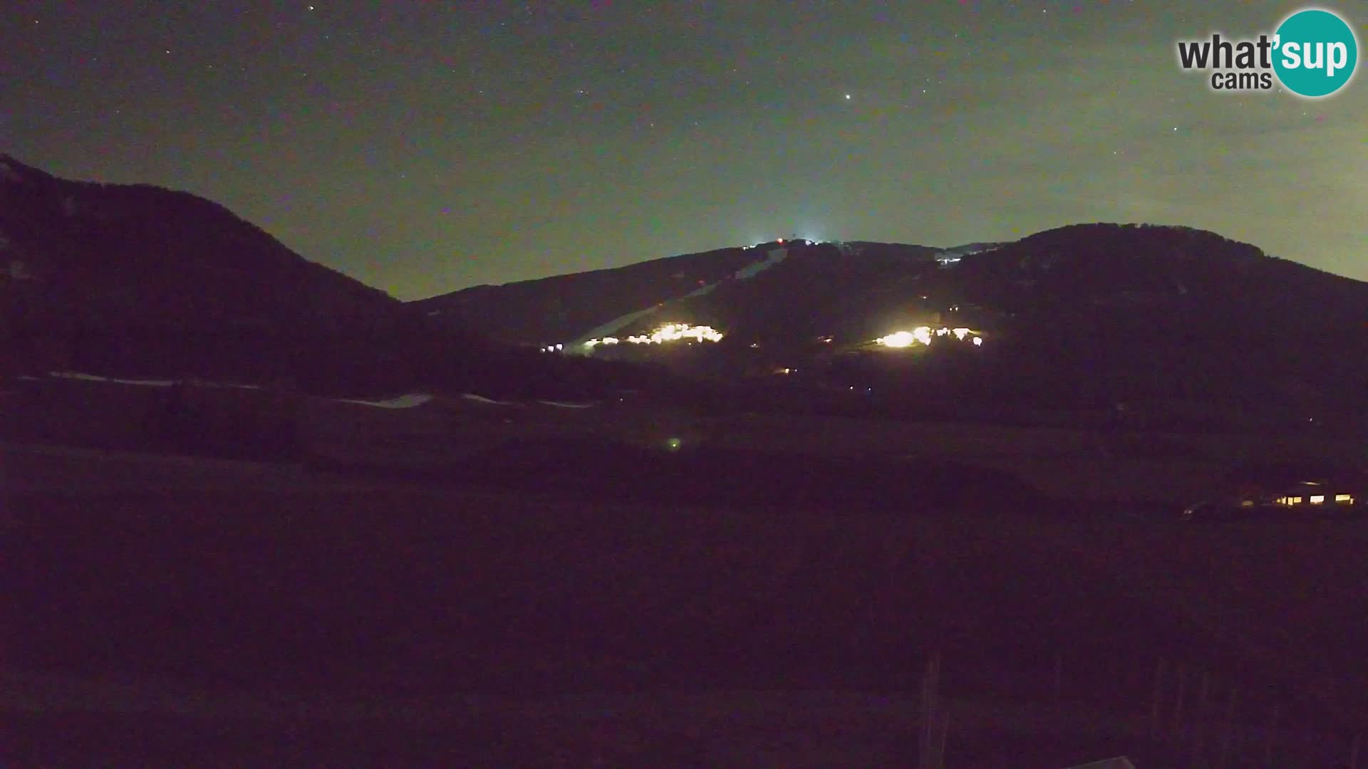 Webkamera Olang | Blick auf den Kronplatz von den Sottla Apartments