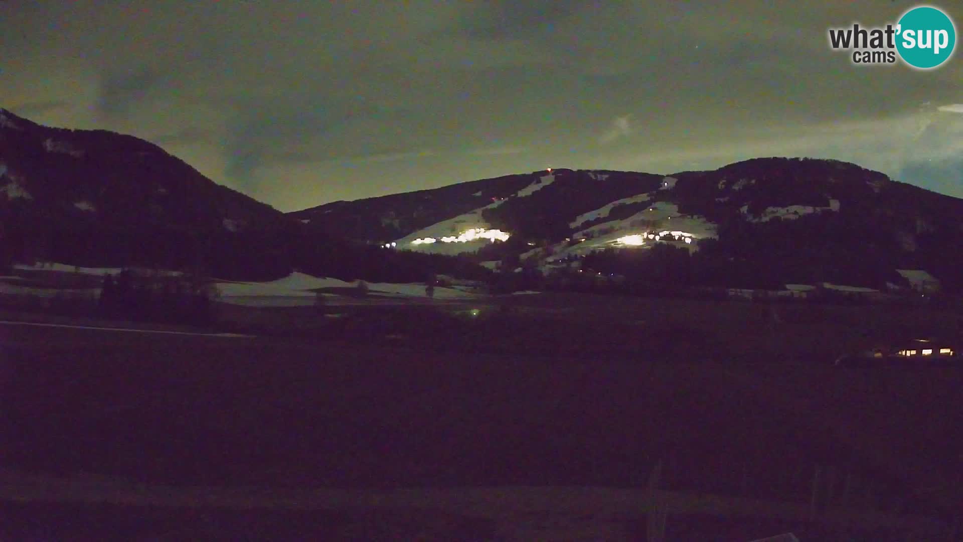 Webkamera Olang | Blick auf den Kronplatz von den Sottla Apartments