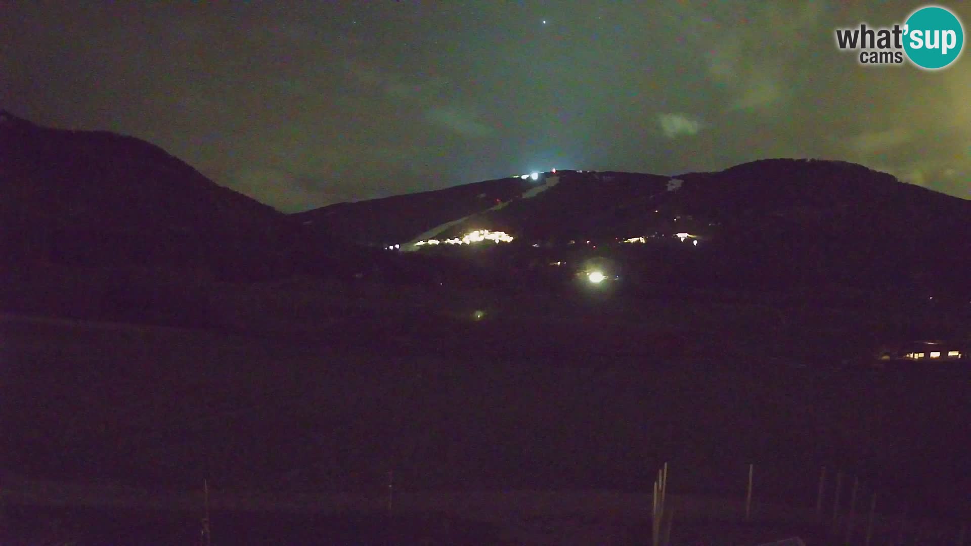 Webkamera Olang | Blick auf den Kronplatz von den Sottla Apartments