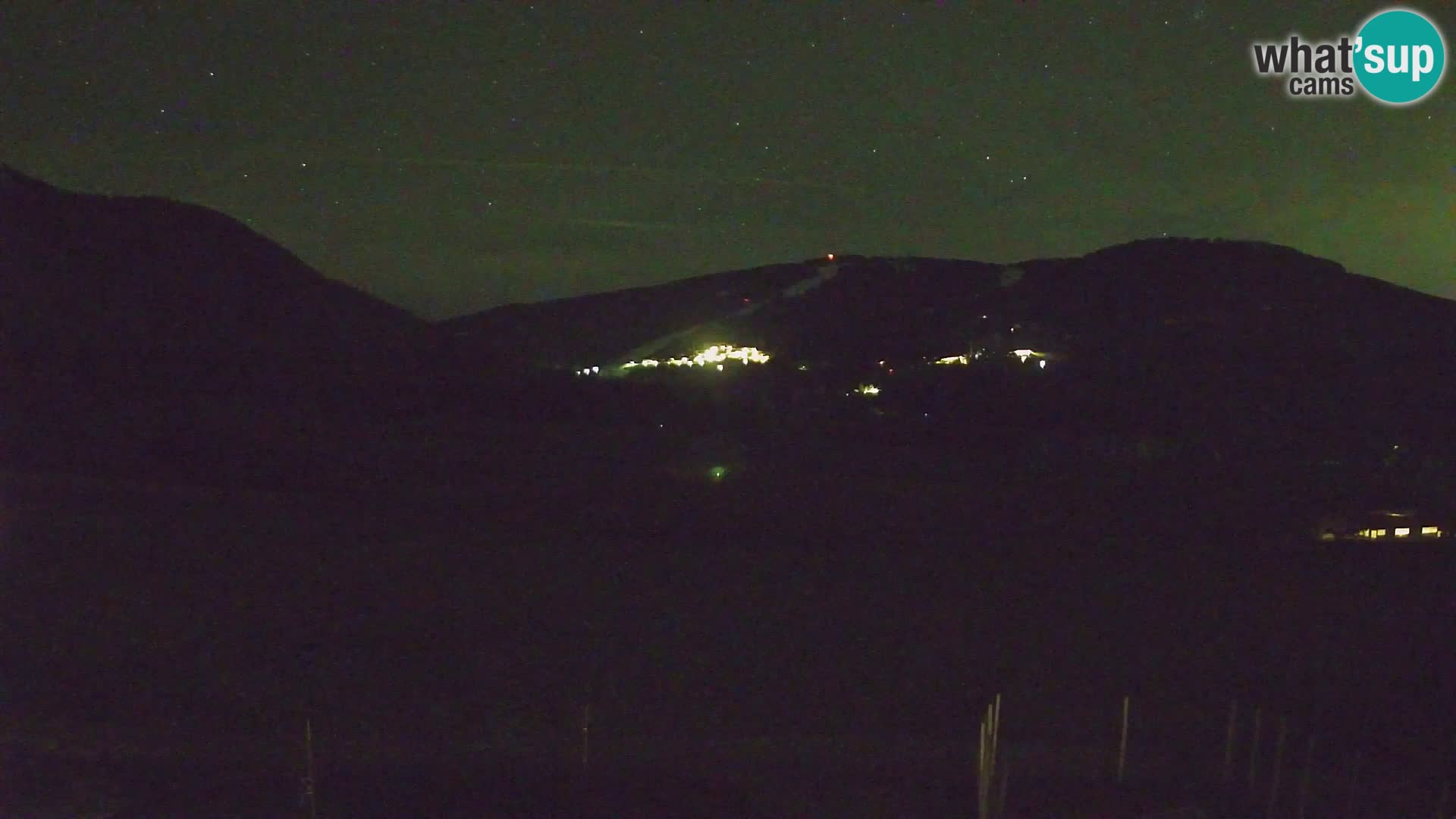 Webkamera Olang | Blick auf den Kronplatz von den Sottla Apartments