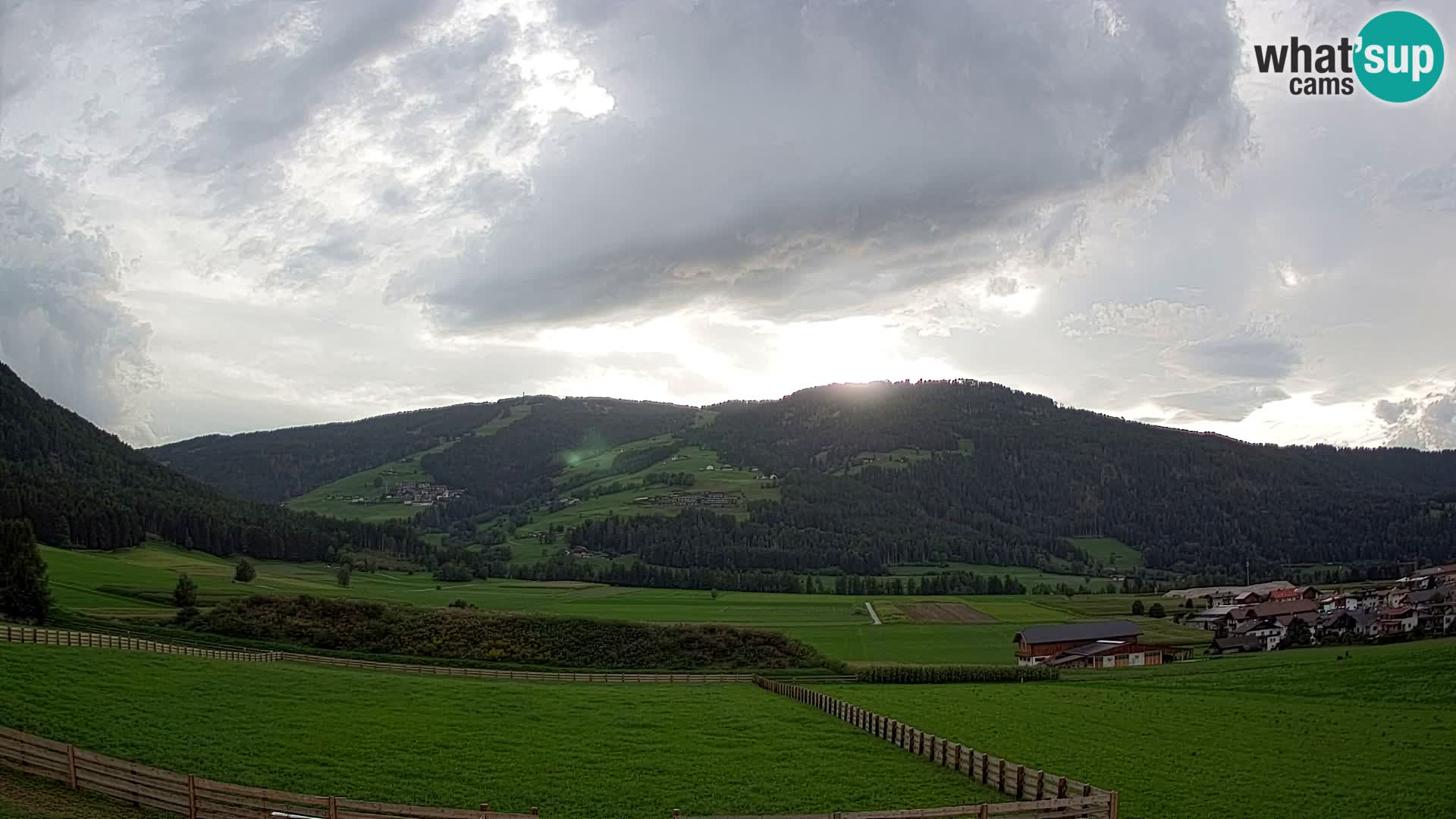 Web Kamera Olang | Kronplatz pogled sa apartmanov Sottla