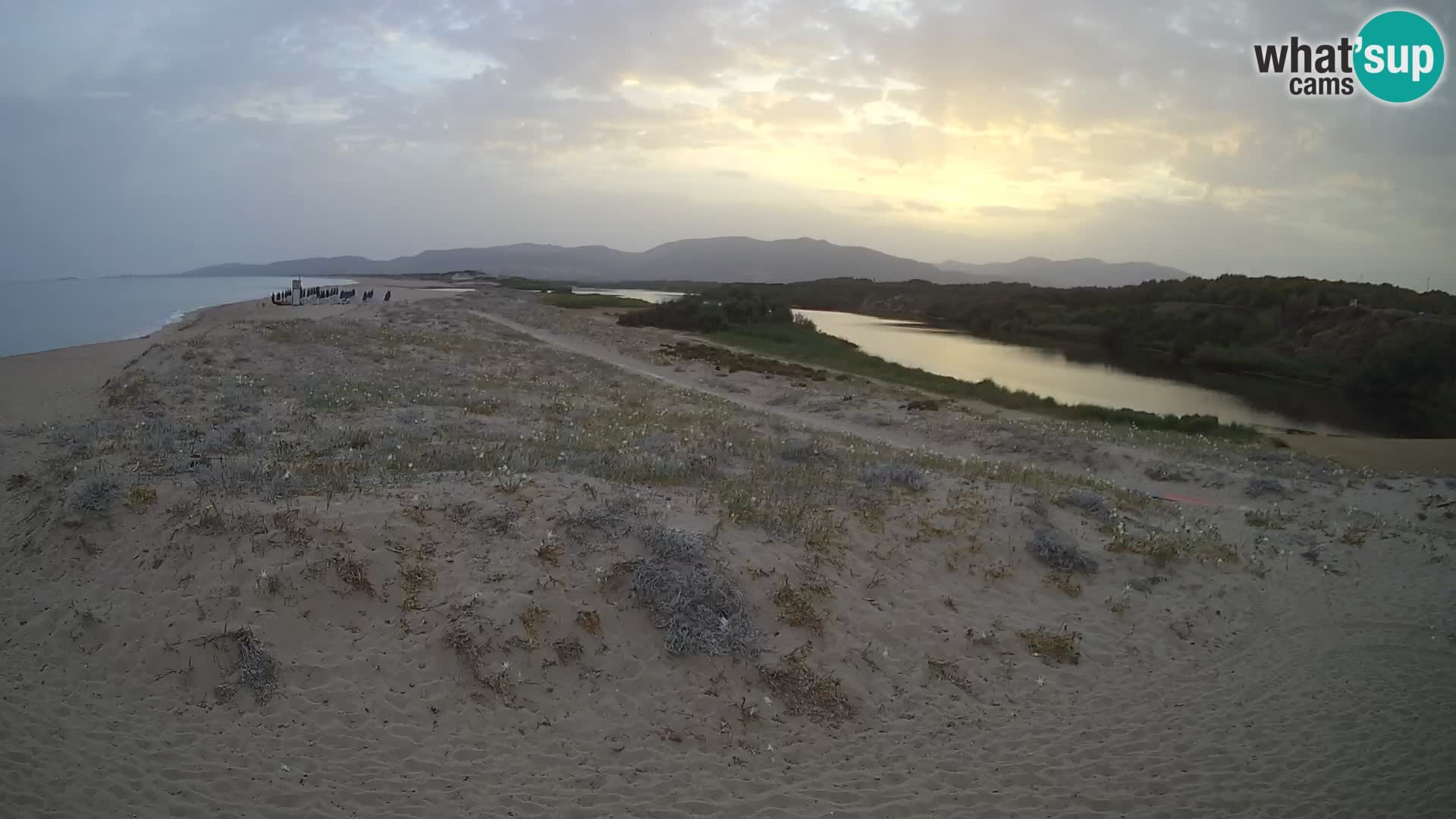 Spletna kamera Valledoria v živo – plaža San Pietro – Sardinija – Italija