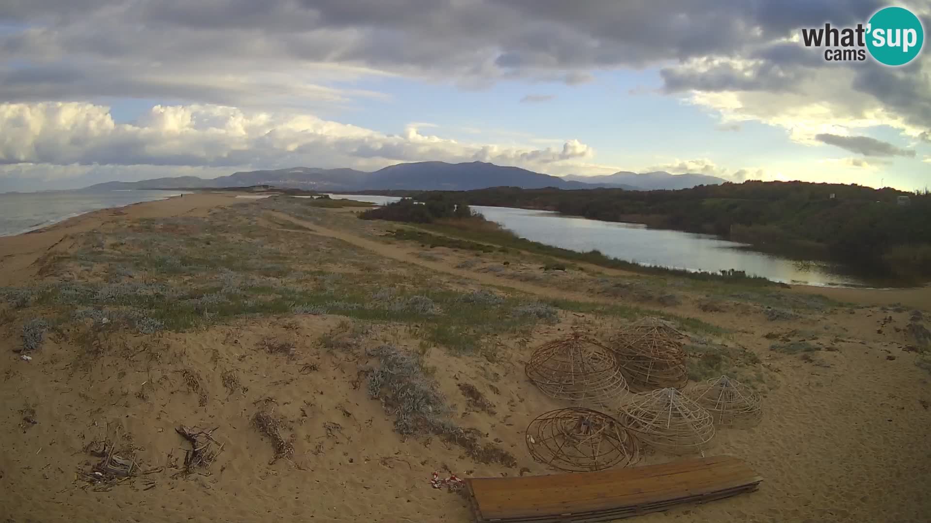 Valledoria Cámara web en vivo – Playa de San Pietro – Cerdeña – Italia