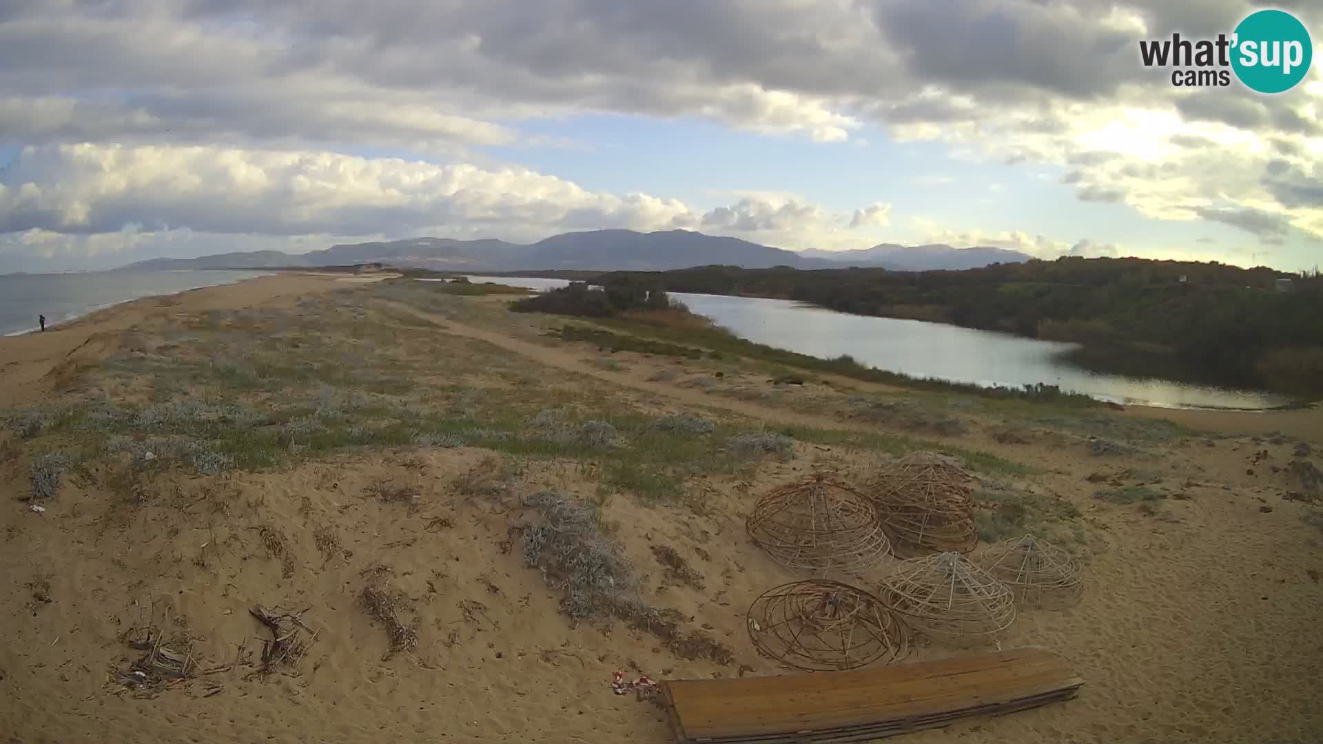 Valledoria Cámara web en vivo – Playa de San Pietro – Cerdeña – Italia