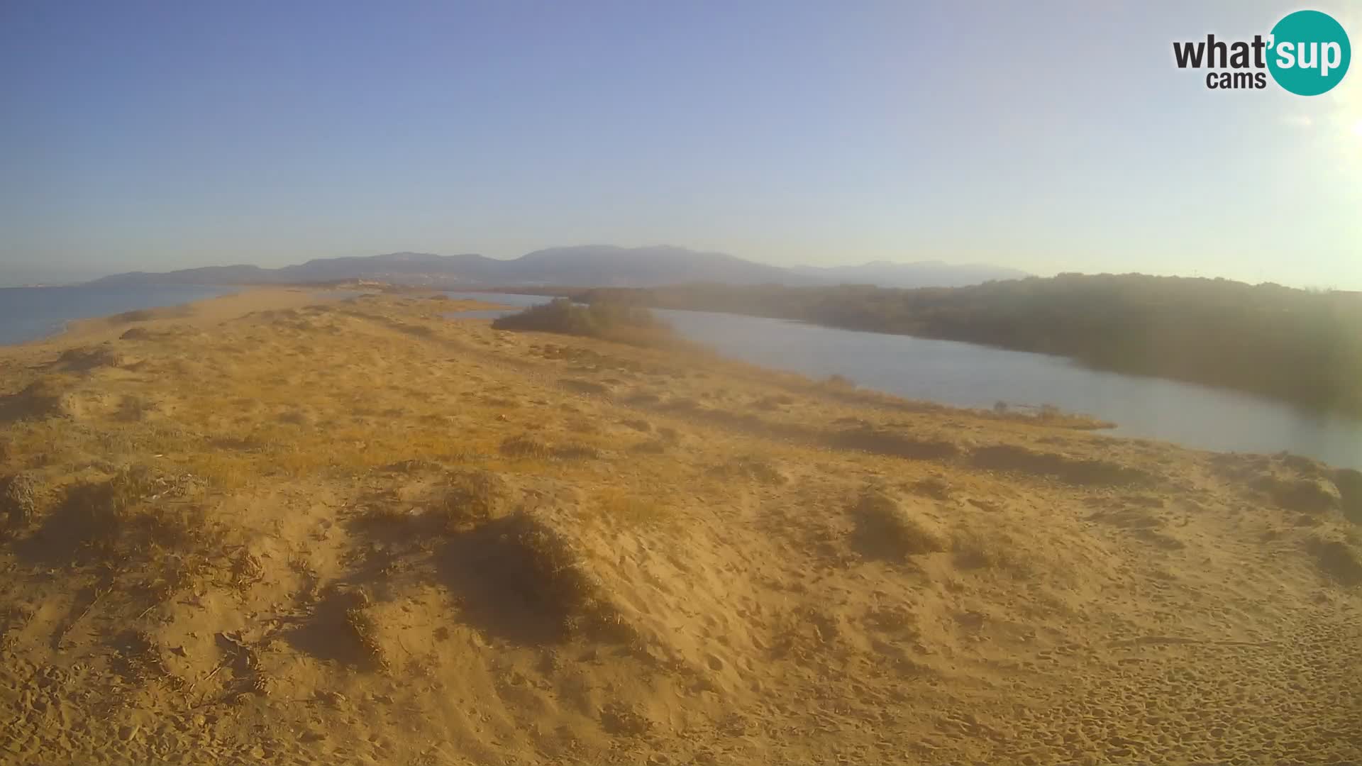 Spletna kamera Valledoria v živo – plaža San Pietro – Sardinija – Italija