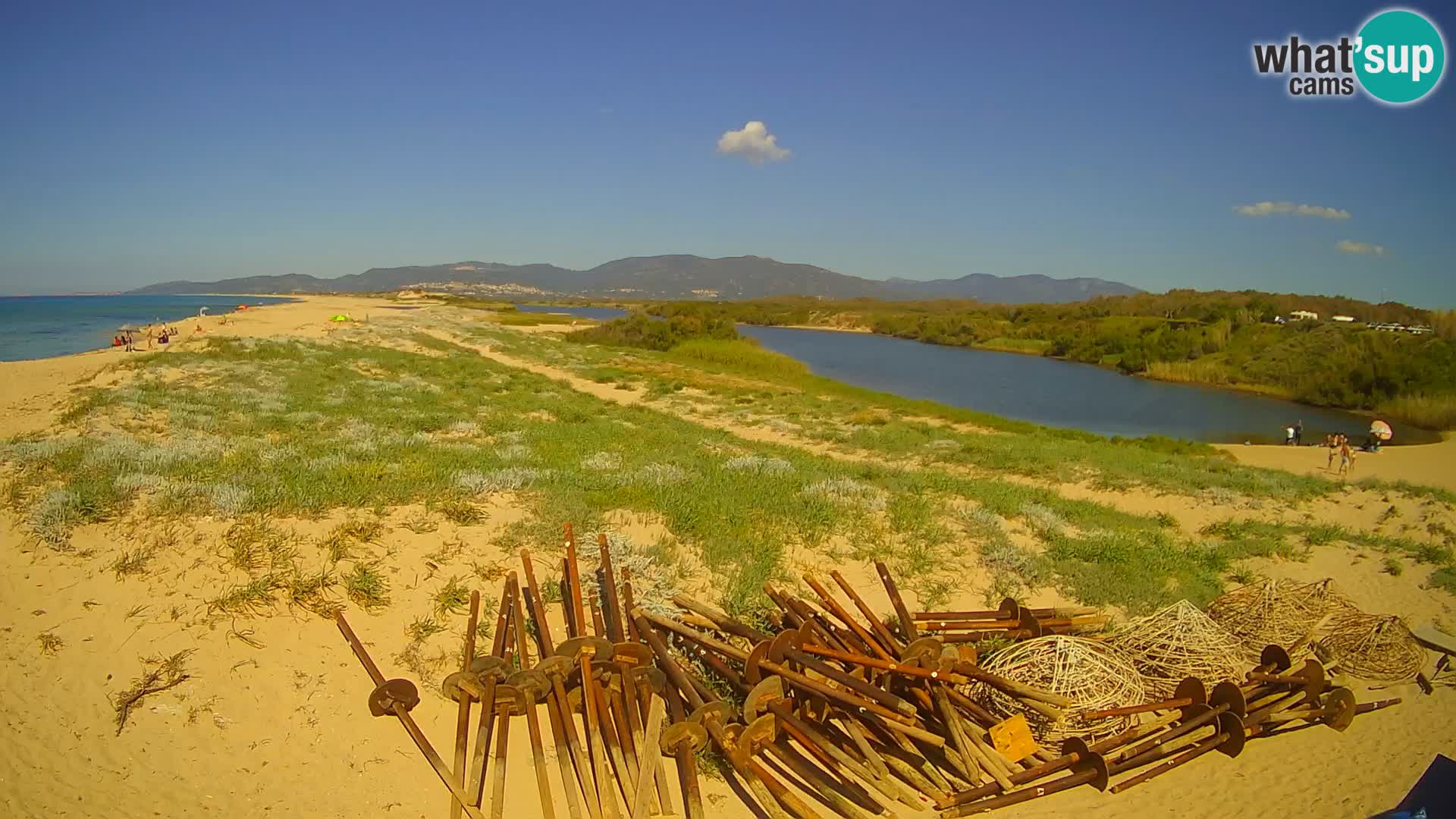 Spletna kamera Valledoria v živo – plaža San Pietro – Sardinija – Italija