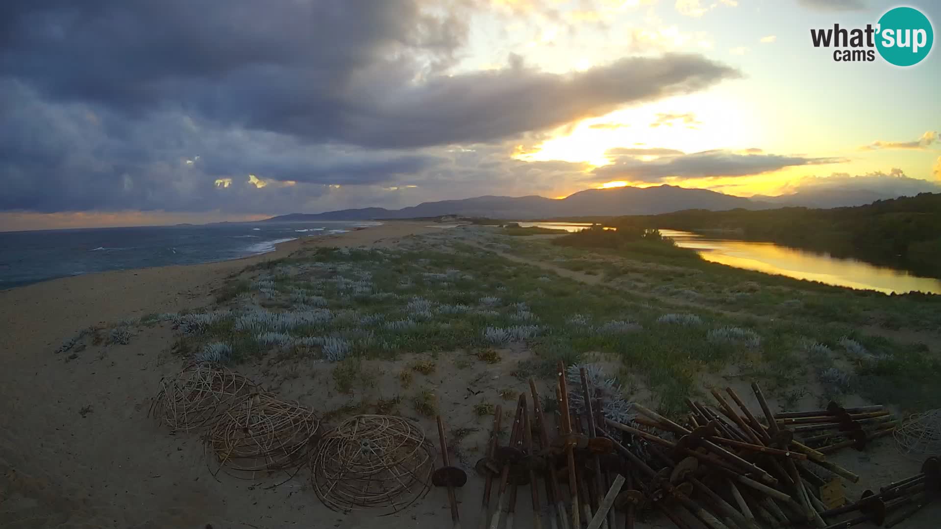 Valledoria Cámara web en vivo – Playa de San Pietro – Cerdeña – Italia