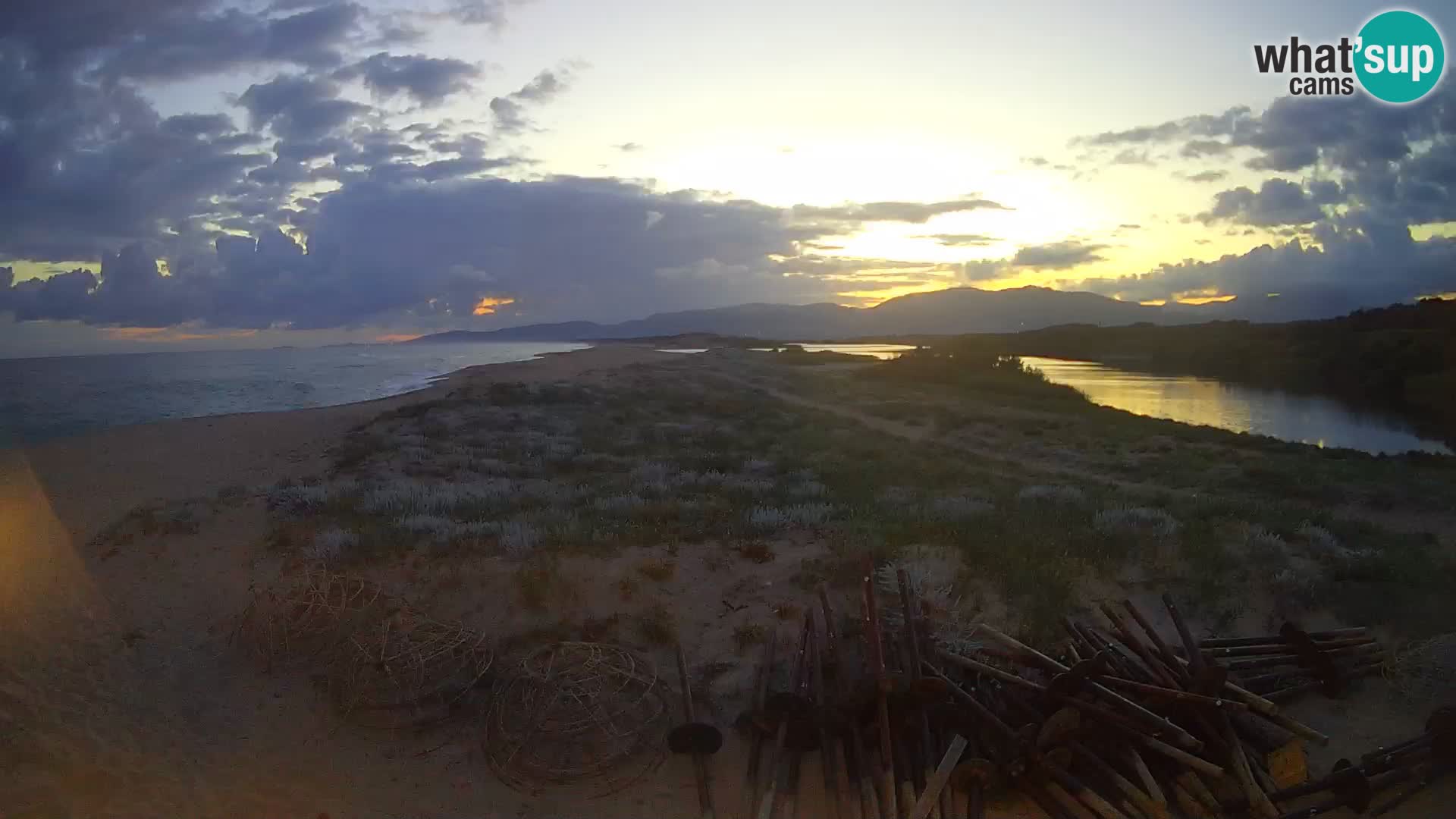 Valledoria Cámara web en vivo – Playa de San Pietro – Cerdeña – Italia