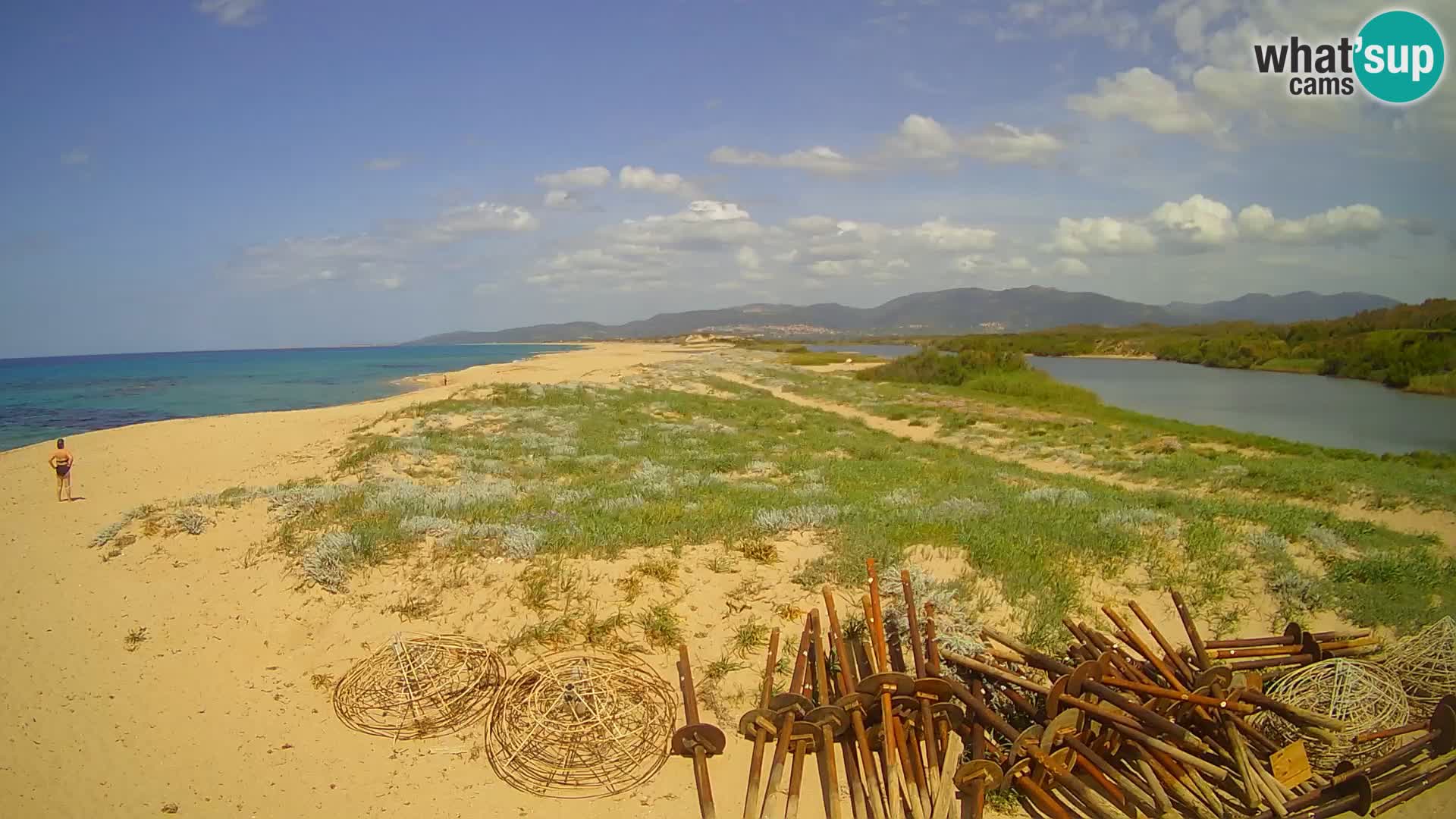 Spletna kamera Valledoria v živo – plaža San Pietro – Sardinija – Italija