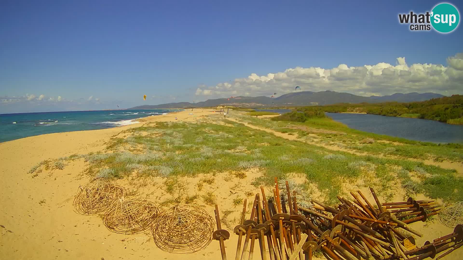 Spletna kamera Valledoria v živo – plaža San Pietro – Sardinija – Italija