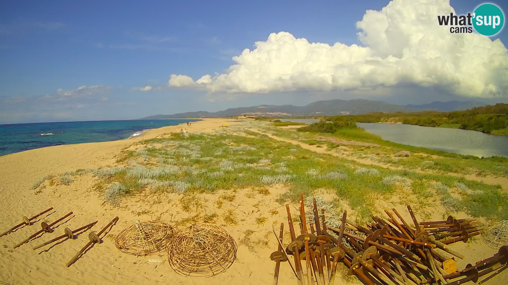 Spletna kamera Valledoria v živo – plaža San Pietro – Sardinija – Italija