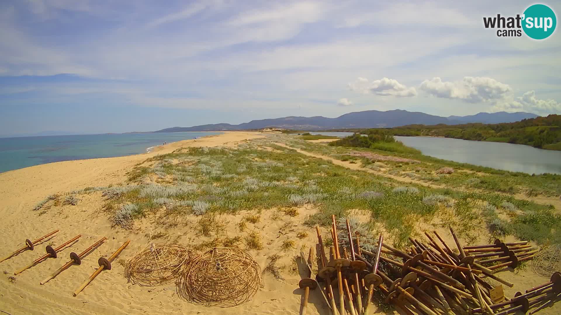Spletna kamera Valledoria v živo – plaža San Pietro – Sardinija – Italija