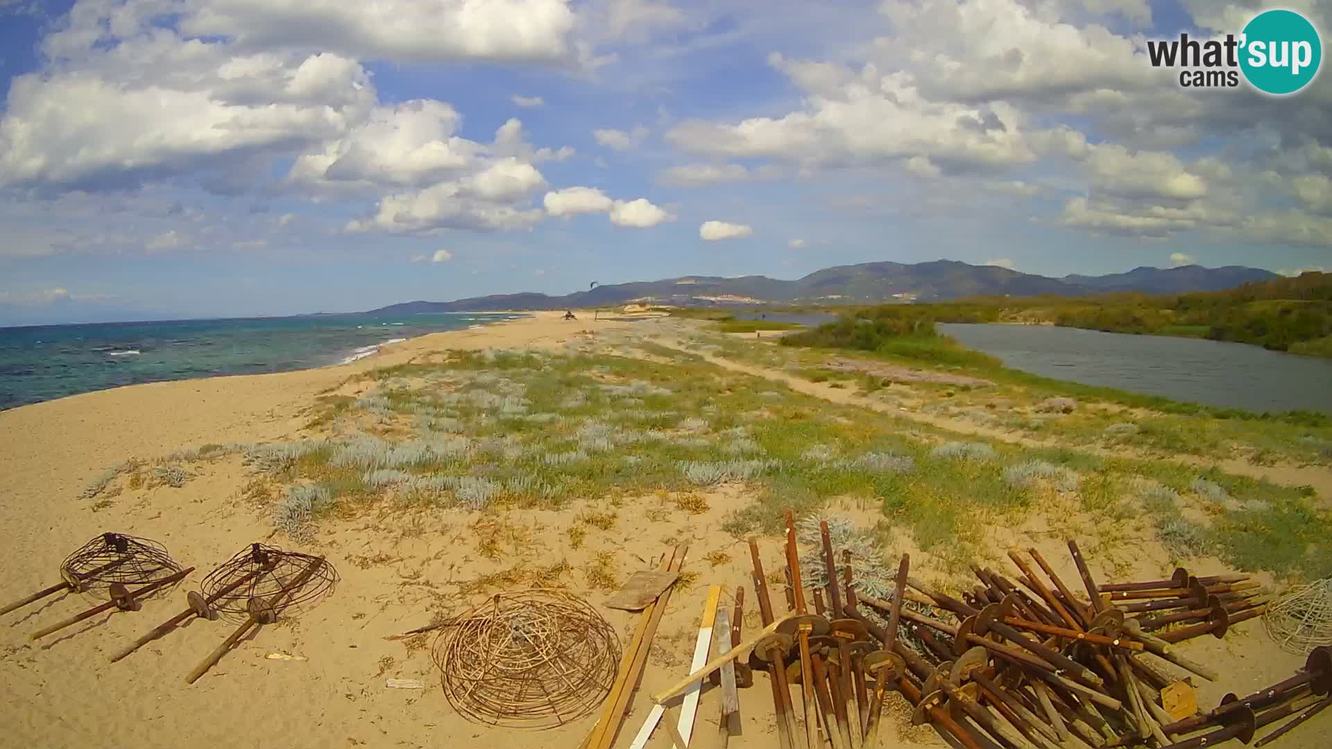 Spletna kamera Valledoria v živo – plaža San Pietro – Sardinija – Italija