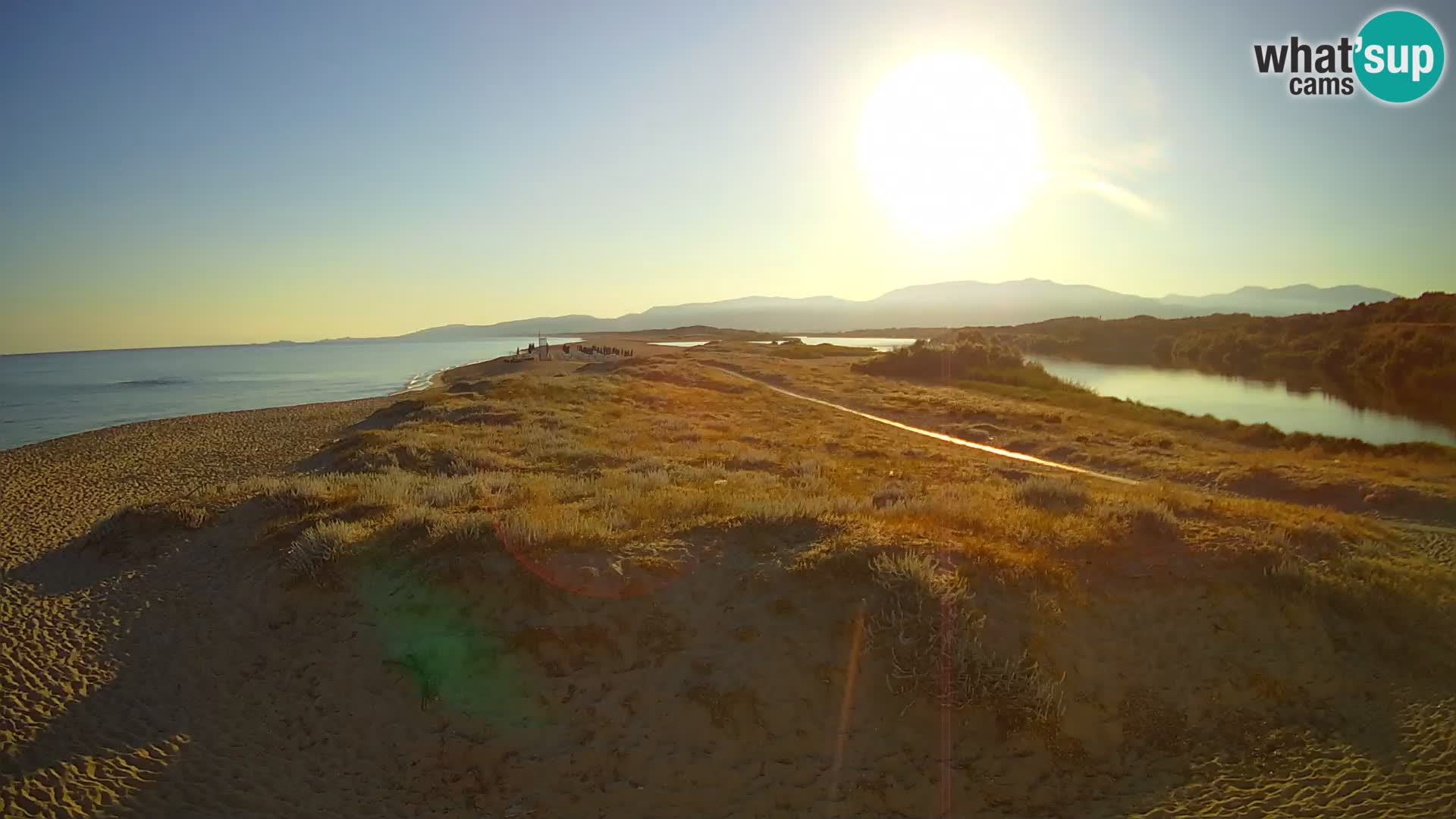 Spletna kamera Valledoria v živo – plaža San Pietro – Sardinija – Italija