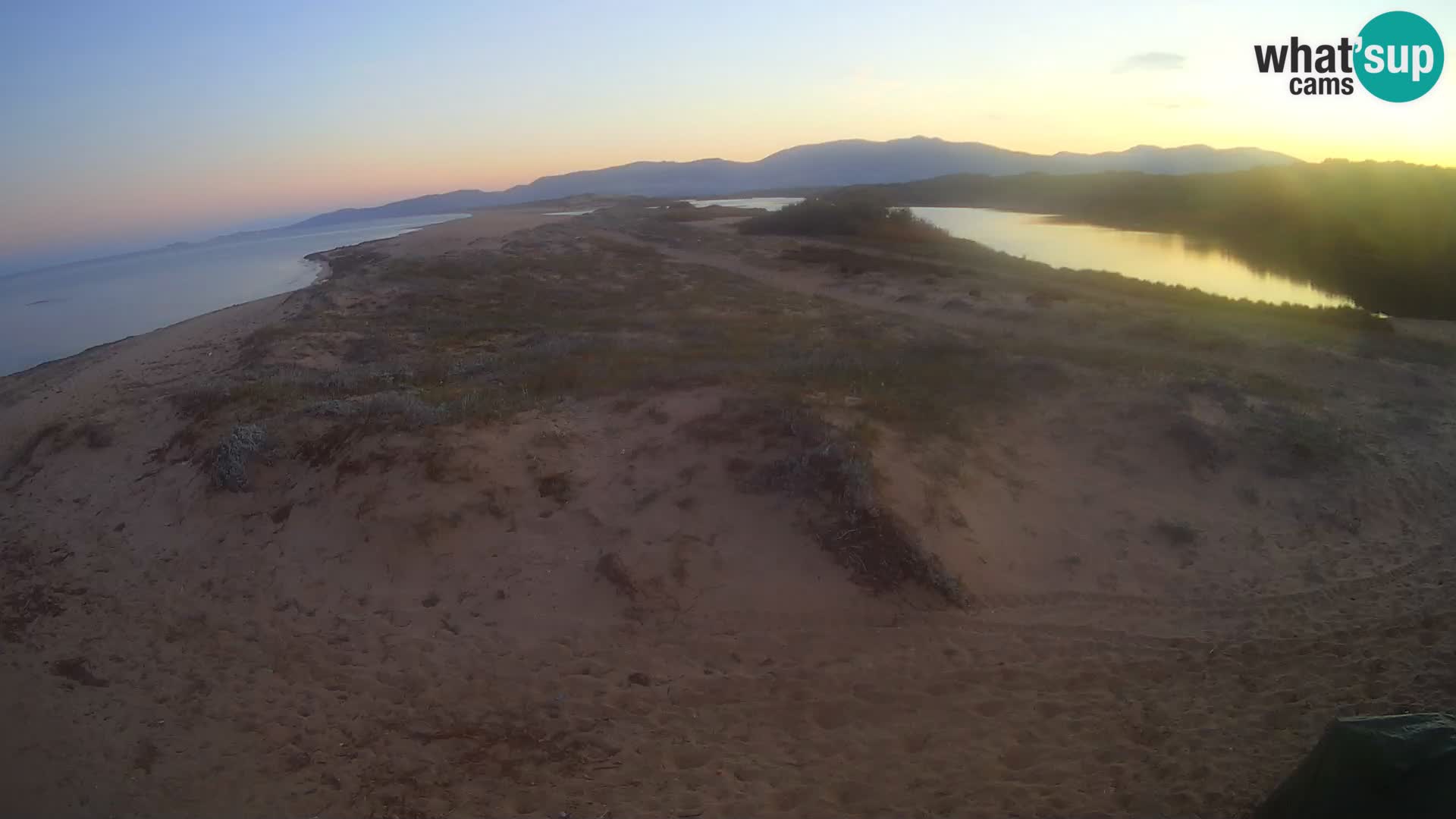 Spletna kamera Valledoria v živo – plaža San Pietro – Sardinija – Italija