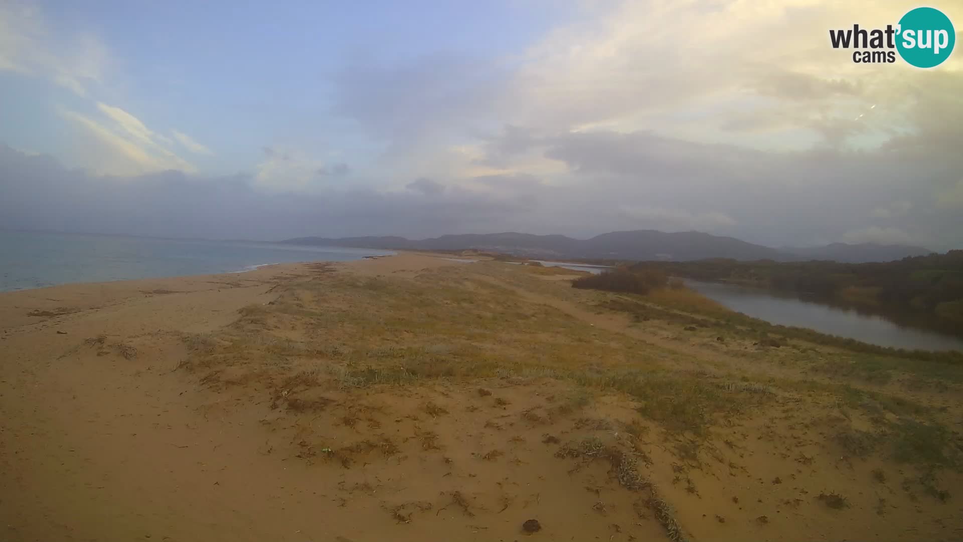 Spletna kamera Valledoria v živo – plaža San Pietro – Sardinija – Italija