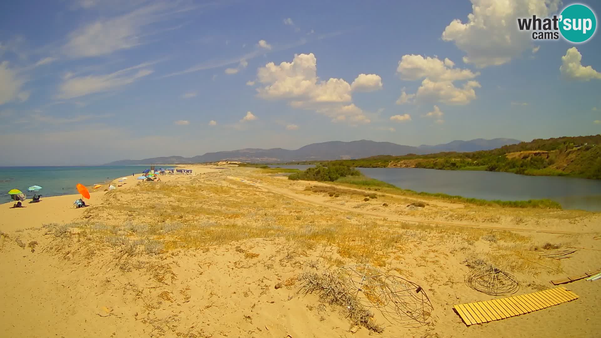 Spletna kamera Valledoria v živo – plaža San Pietro – Sardinija – Italija