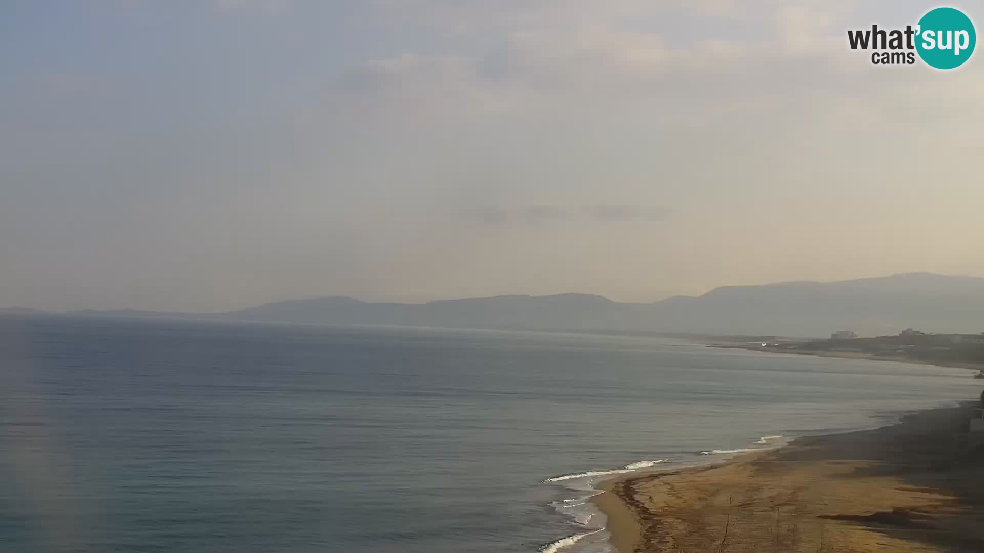 Spletna kamera Valledoria – La Ciaccia plaža – Sardinija