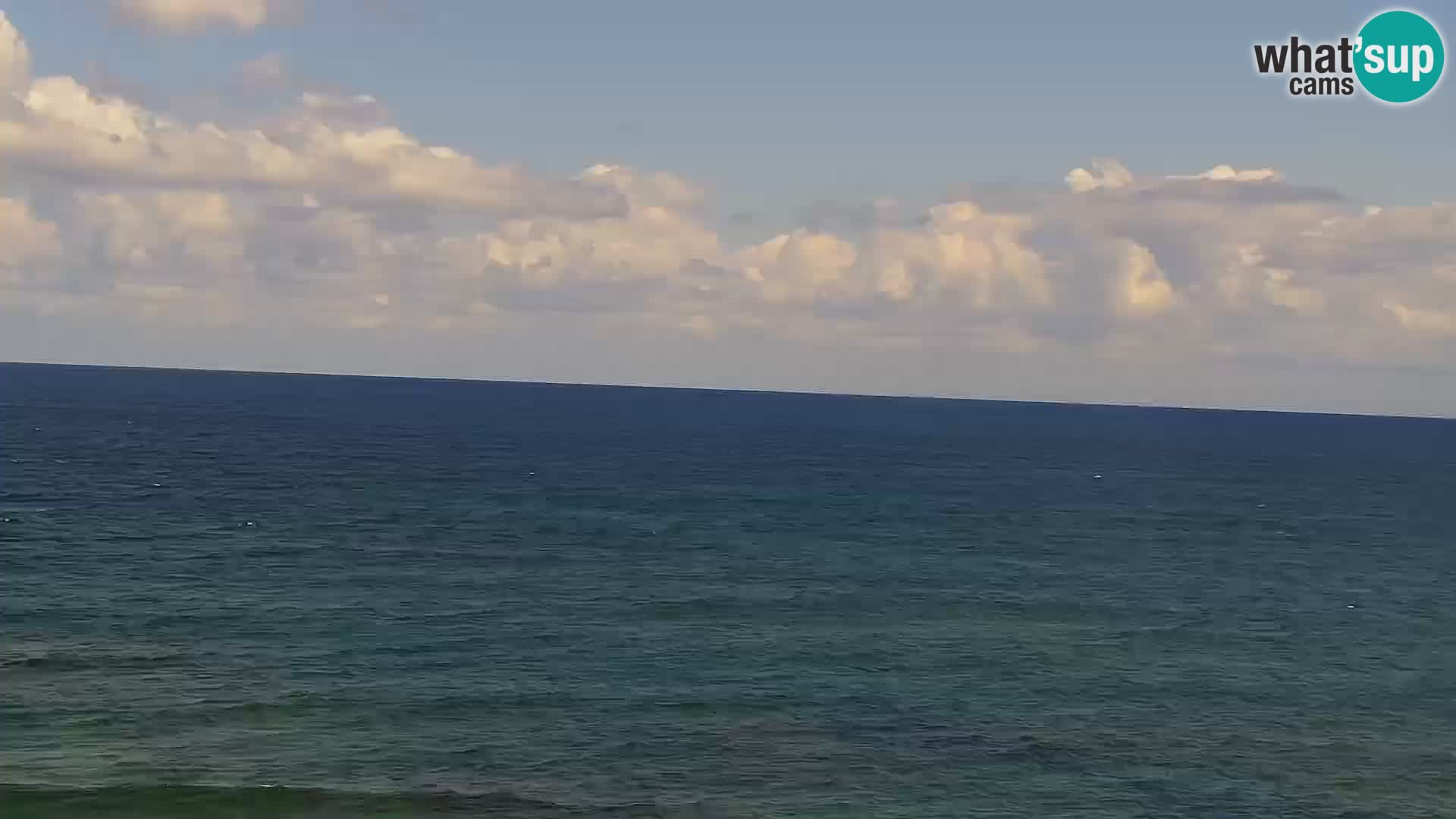 Spletna kamera Valledoria – La Ciaccia plaža – Sardinija