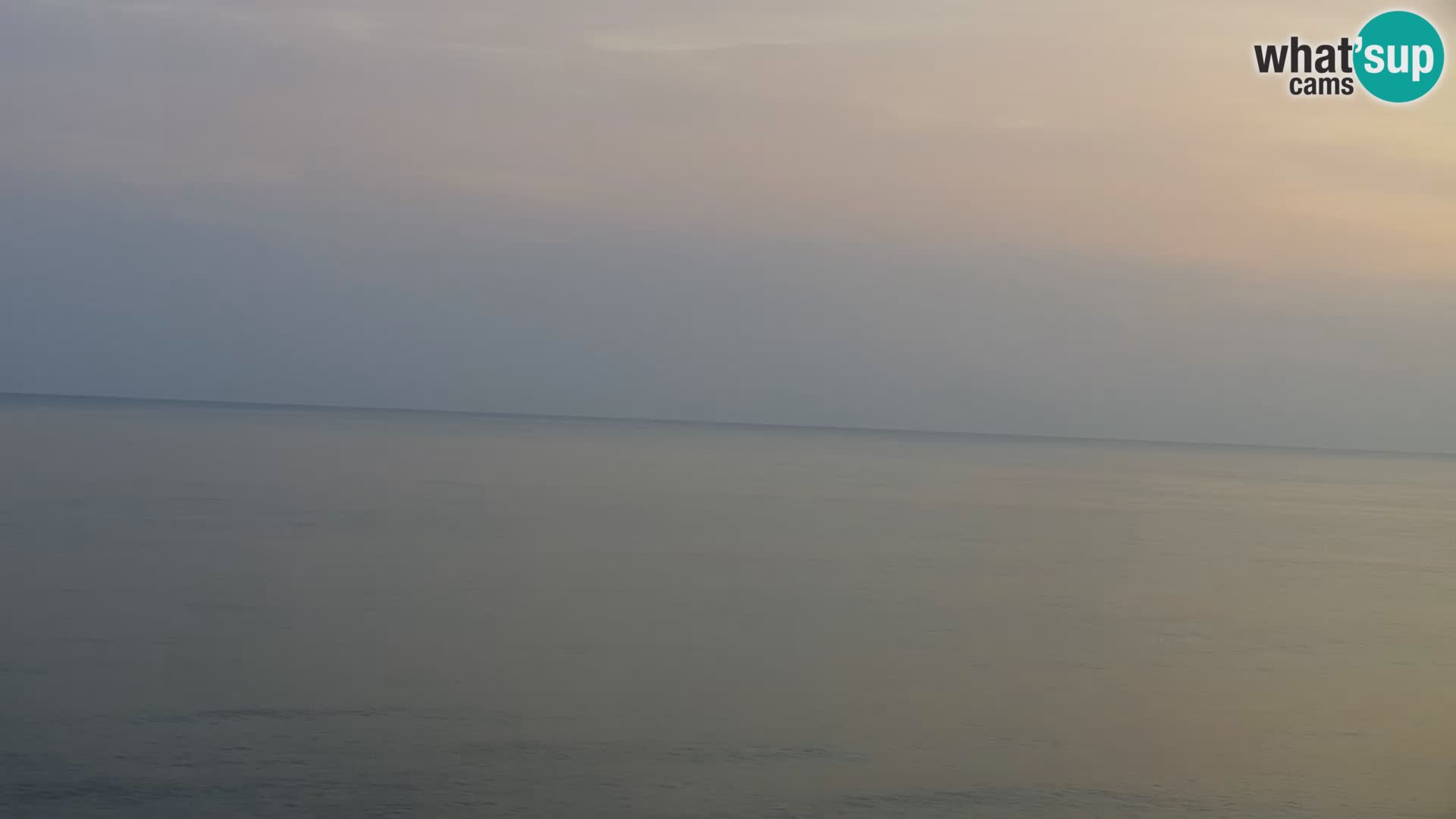 Web kamera Valledoria – plaža La Ciaccia – Sardinija