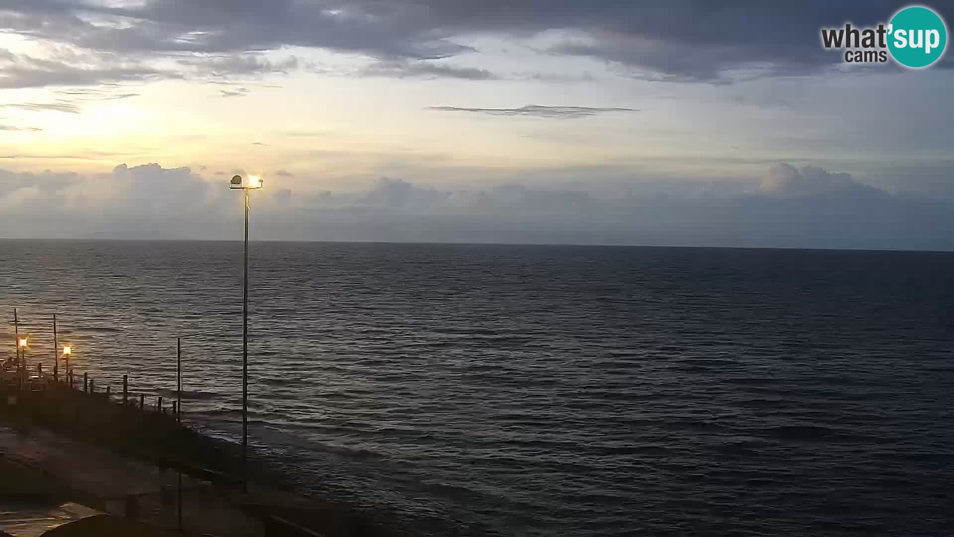 Spletna kamera Valledoria – La Ciaccia plaža – Sardinija