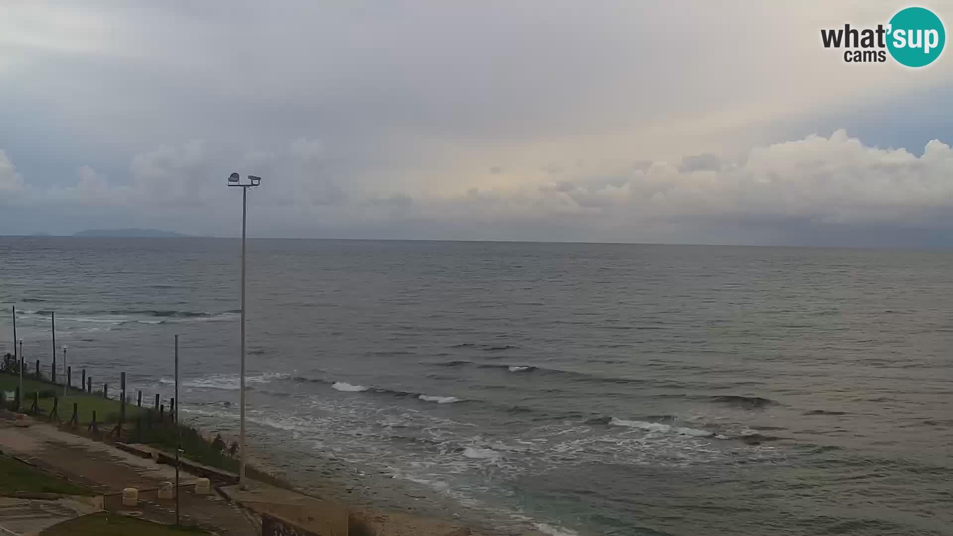 Spletna kamera Valledoria – La Ciaccia plaža – Sardinija