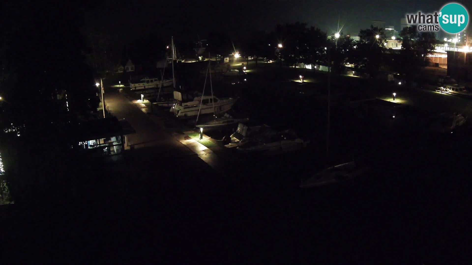 Joure harbour webcam – windmill view