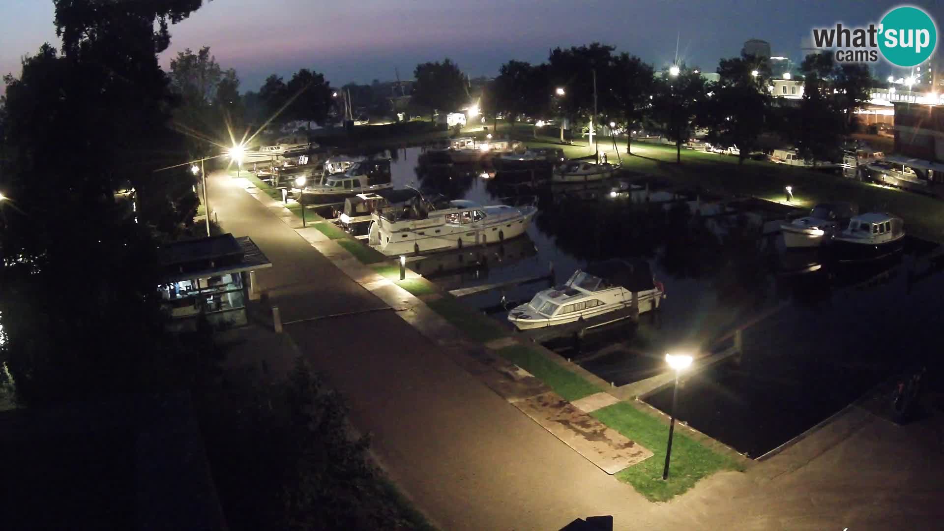 Camera en vivo Joure puerto – Molino de viento