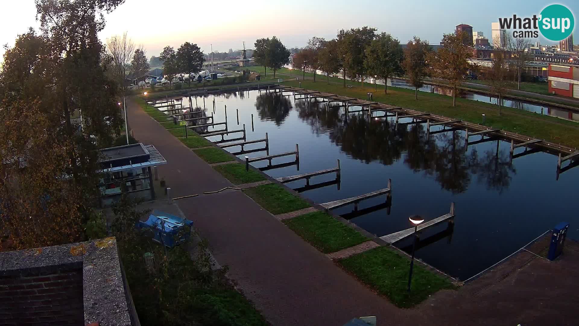 LIVE Joure Hafen webcam Windmühle