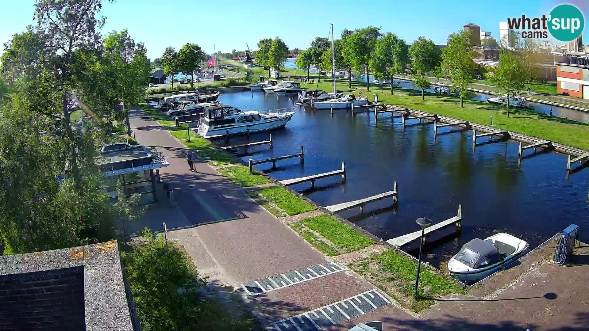 Spletna kamera Joure marina – Mlin na veter
