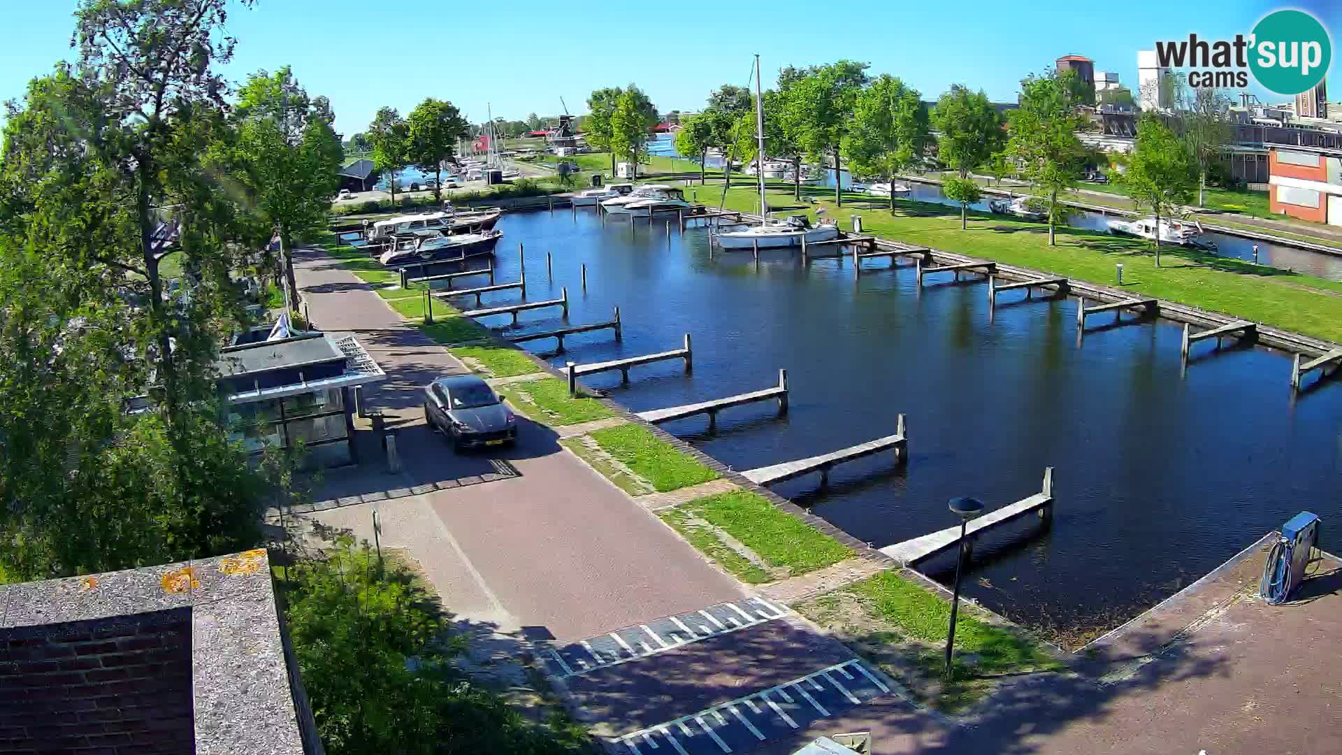 Spletna kamera Joure marina – Mlin na veter